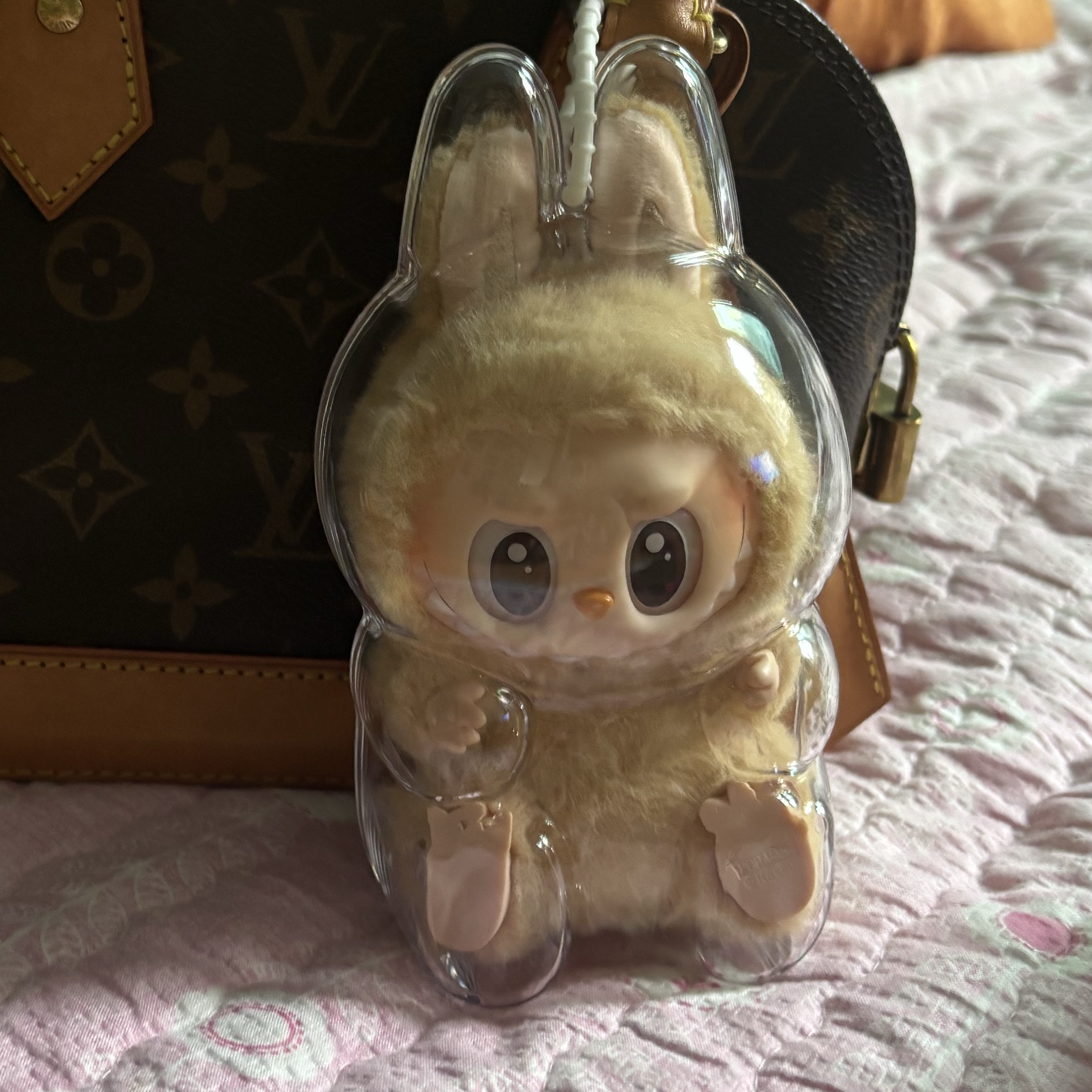 Pop Mart Labubu Let's Play Together Doll Series Baba Keyring (Opened Case) 착용 스타일