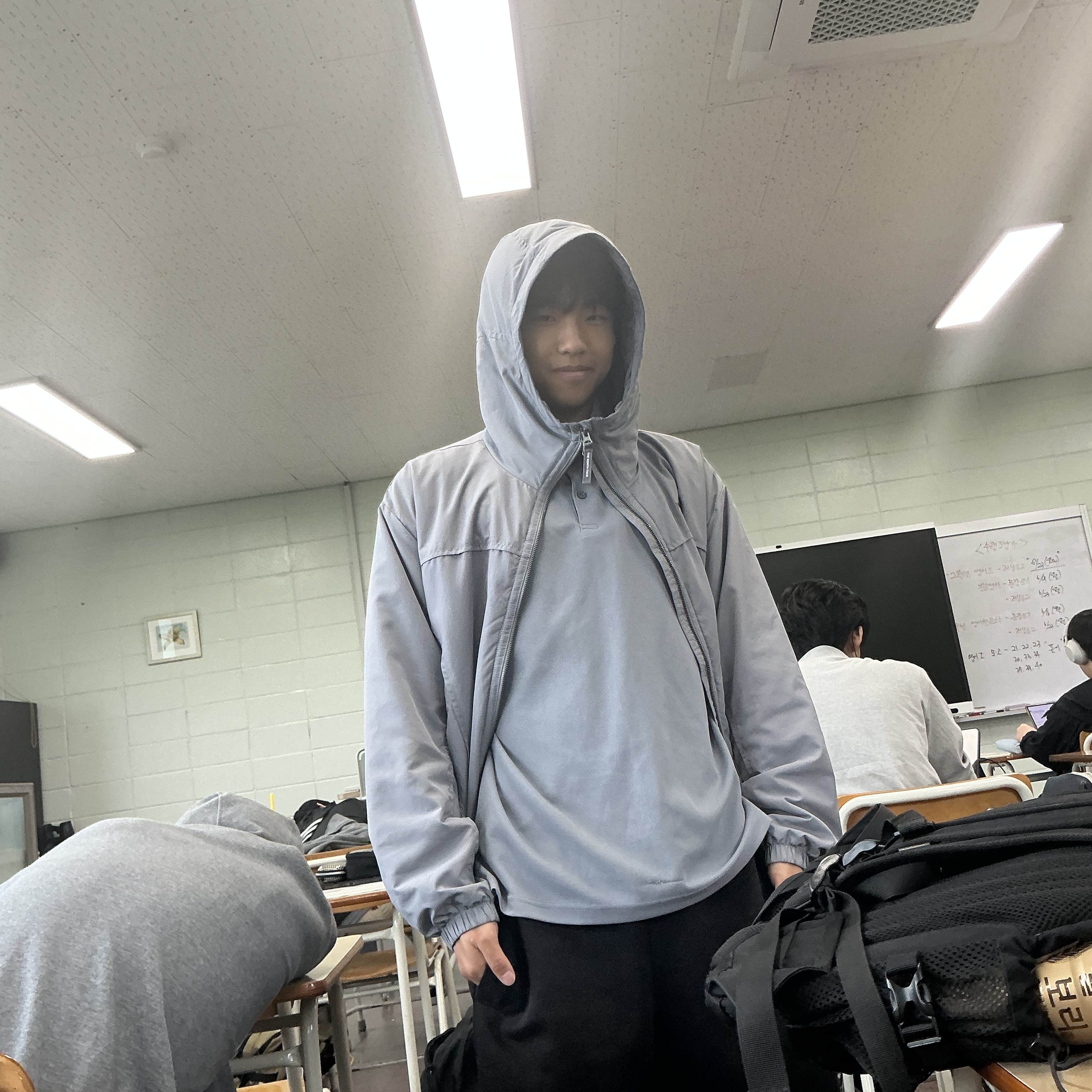 The North Face White Label Utility Heat Jacket Gray 착용 스타일 - 3