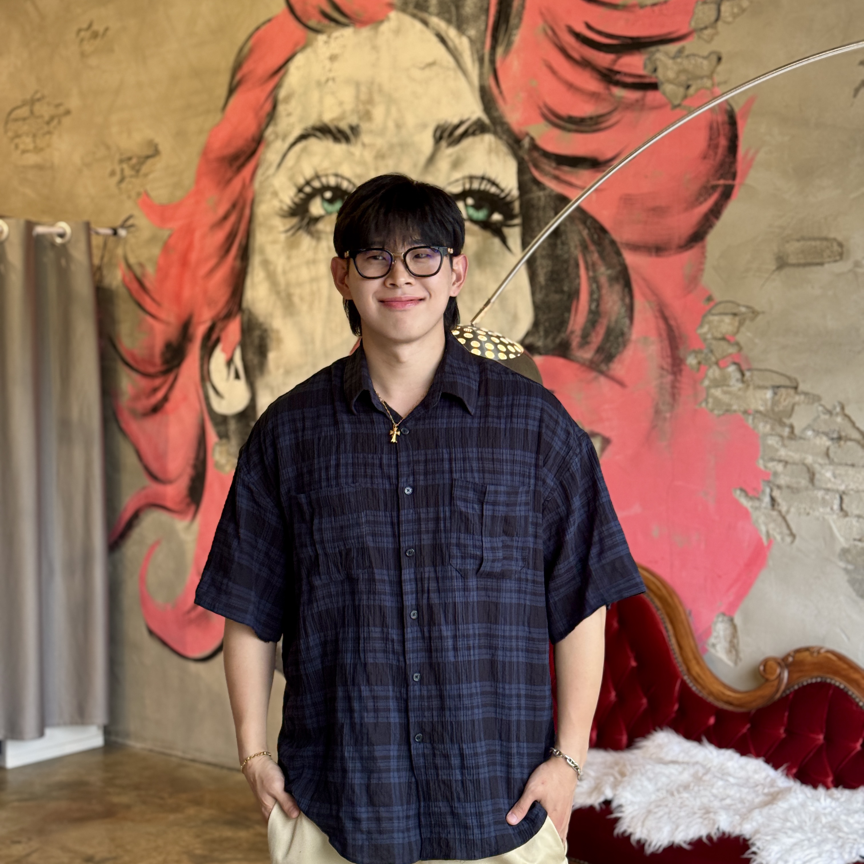 Nonnod Side cargo shorts Beige, Chrome Hearts Duck Butter Black Gold Plated 착용 스타일 - 4