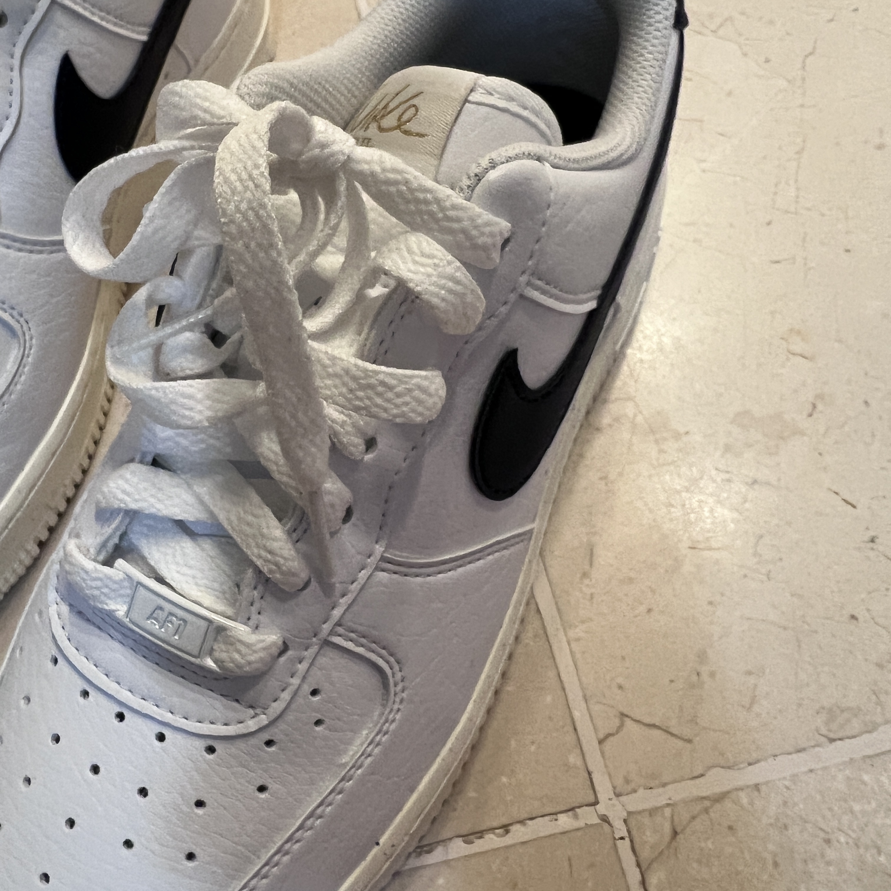 (W) Nike Air Force 1 Low '07 White Obsidian 착용 스타일