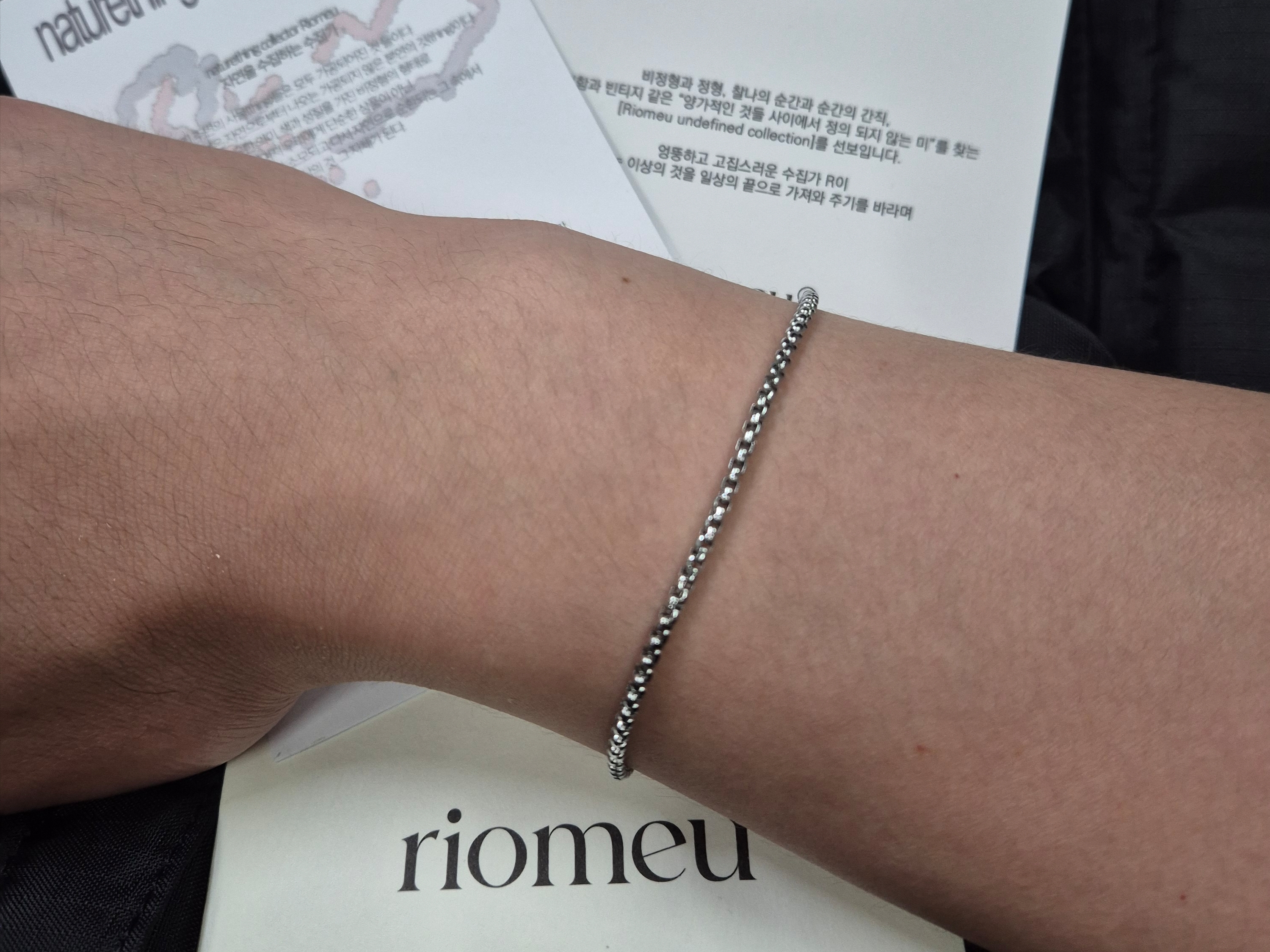 Riomeu Snake Chain Bracelet 2.5mm 착용 스타일