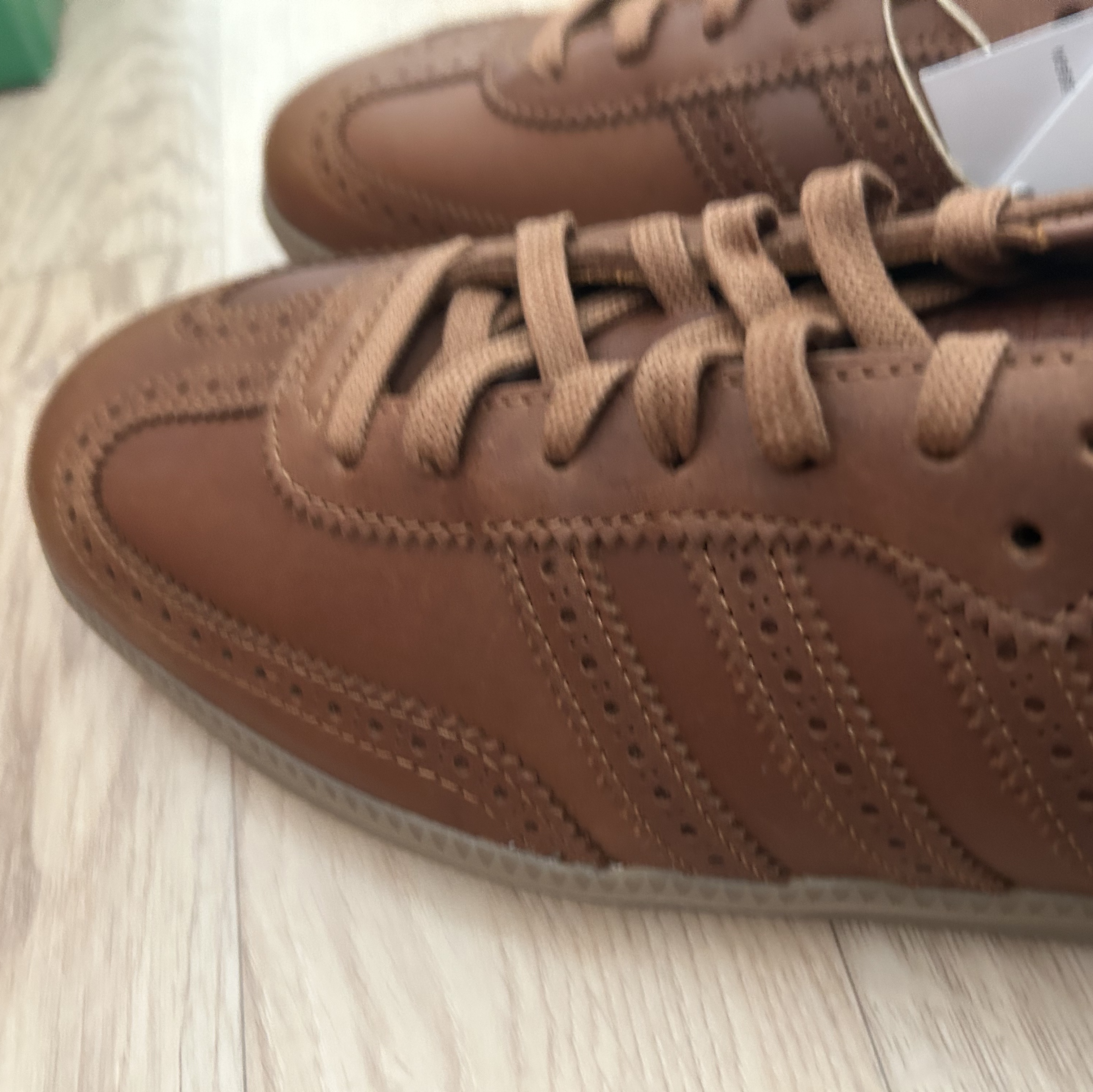 Adidas Originals Samba OG Dust Rust Gum 착용 스타일