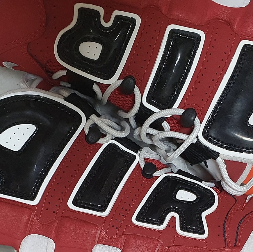 Nike Air More Uptempo 96 Bulls 2021 착용 스타일