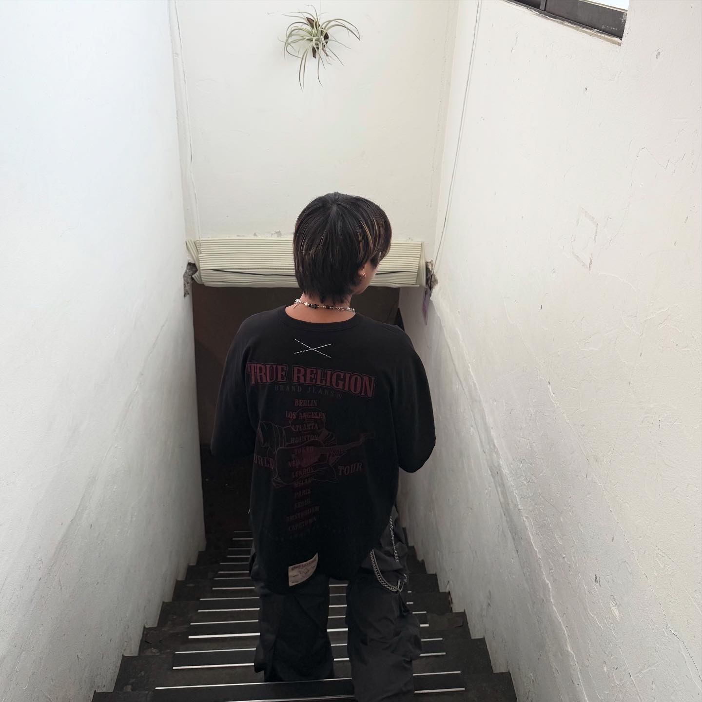 True Religion TR World Tour T-Shirt Black 착용 스타일 - 4