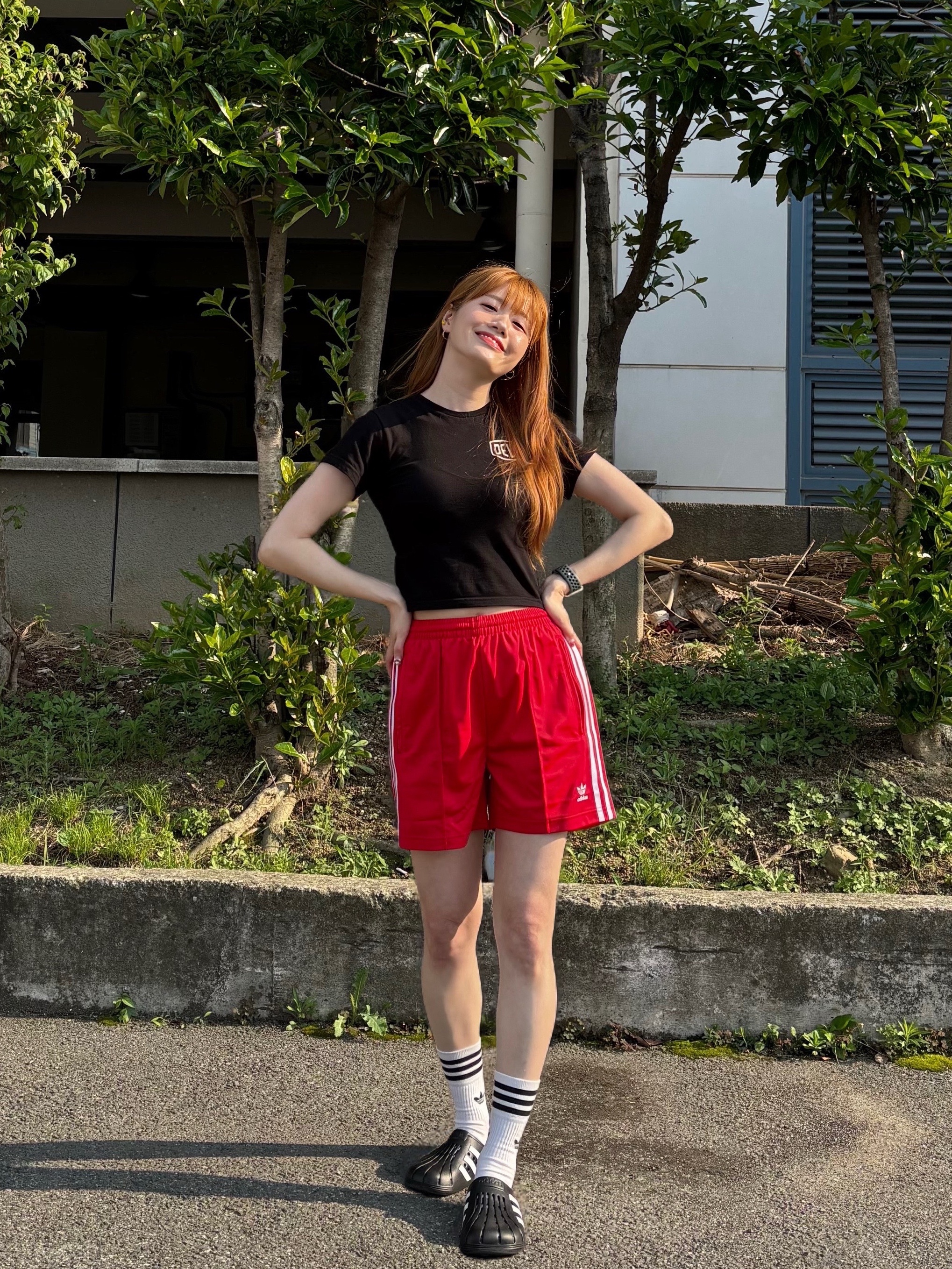 (W) Adidas Firebird Shorts Better Scarlet White - KR Sizing, Adidas Adilette Clog Black White 착용 스타일 - 5