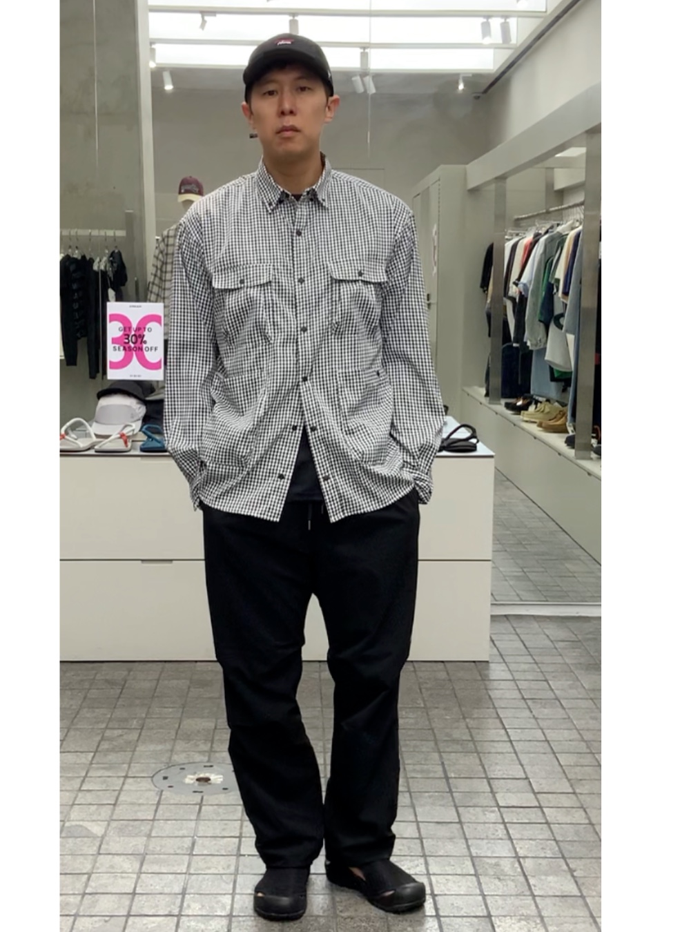 Nanga Gingham Check Camp Shirt Black - 25SS, Nanga DotAir Comfy Pants Black - 25SS 착용 스타일 - 1