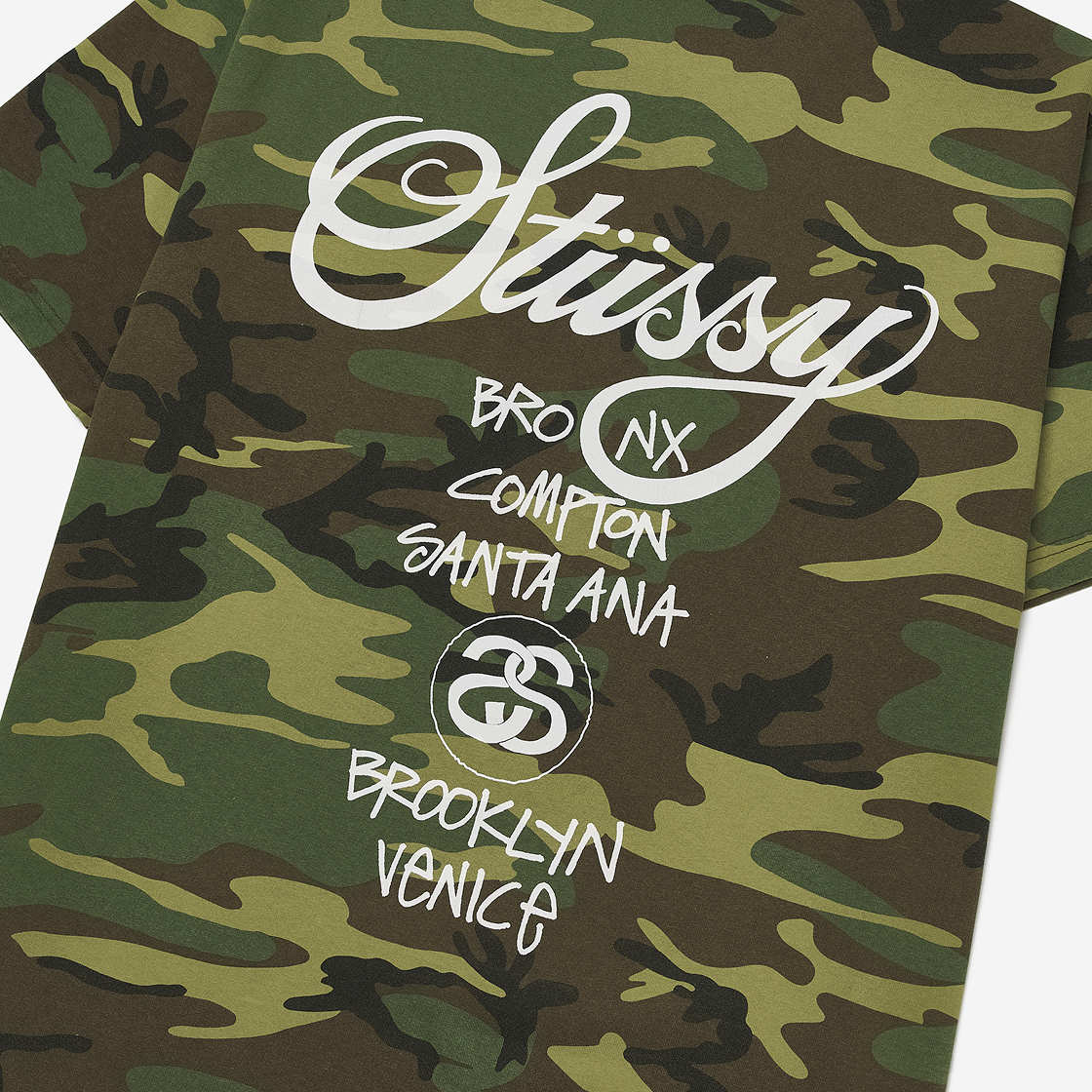 스투시 월드 투어 티셔츠 카모 2025 | Stussy | KREAM