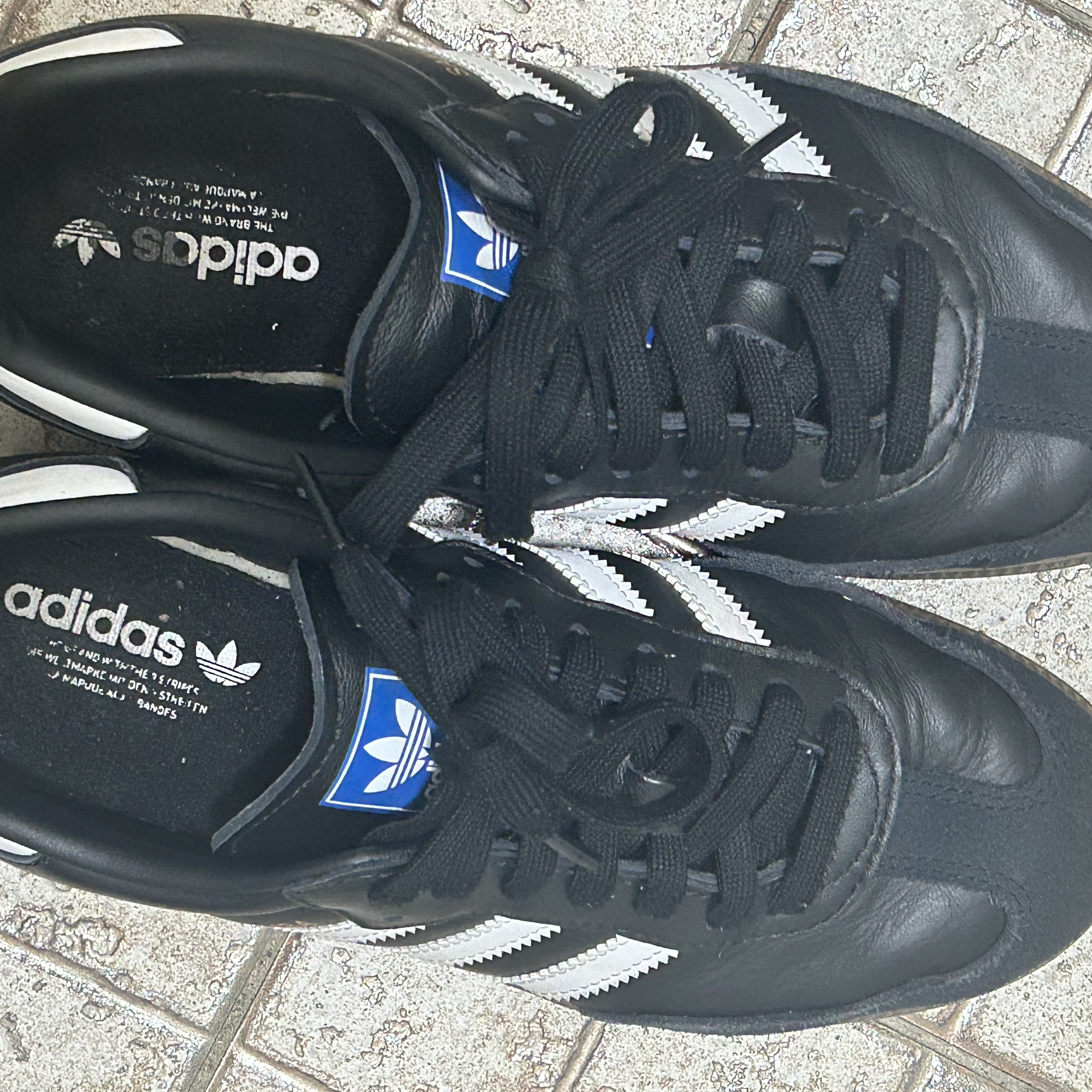 Adidas Samba OG Black White Gum 착용 스타일