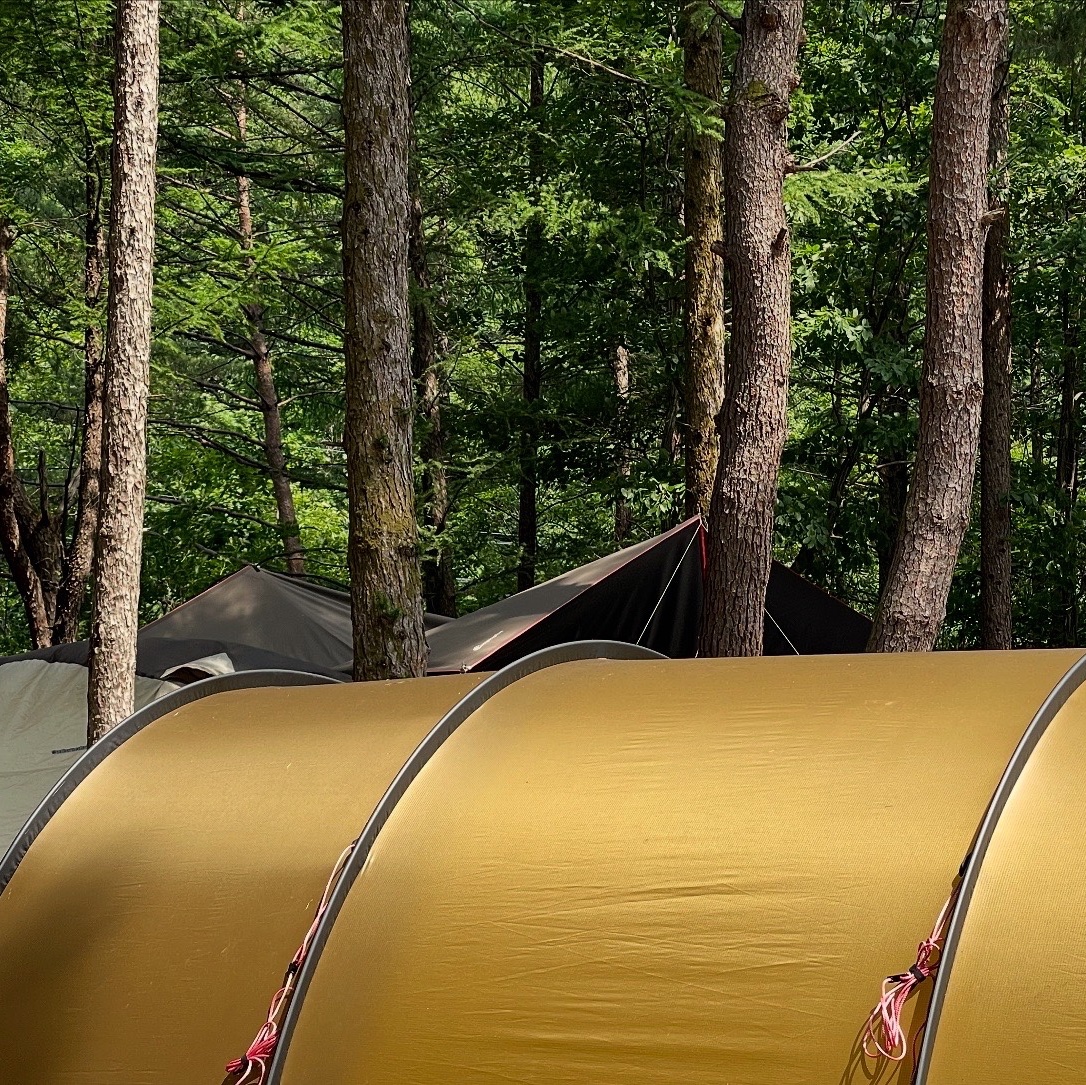 Hilleberg Keron 4 GT Sand, Helinox Chair Zero Sand 착용 스타일 - 4