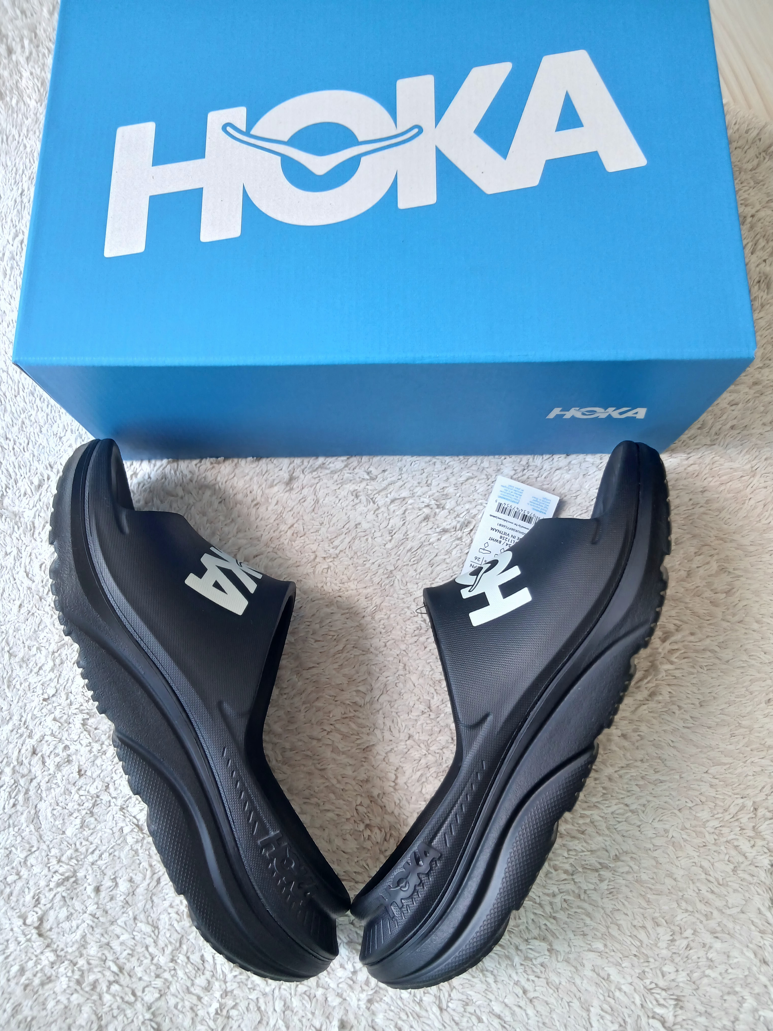 Hoka Ora Athletic Slide Black White, Hoka Ora Recovery Slide 3 Black 착용 스타일 - 8