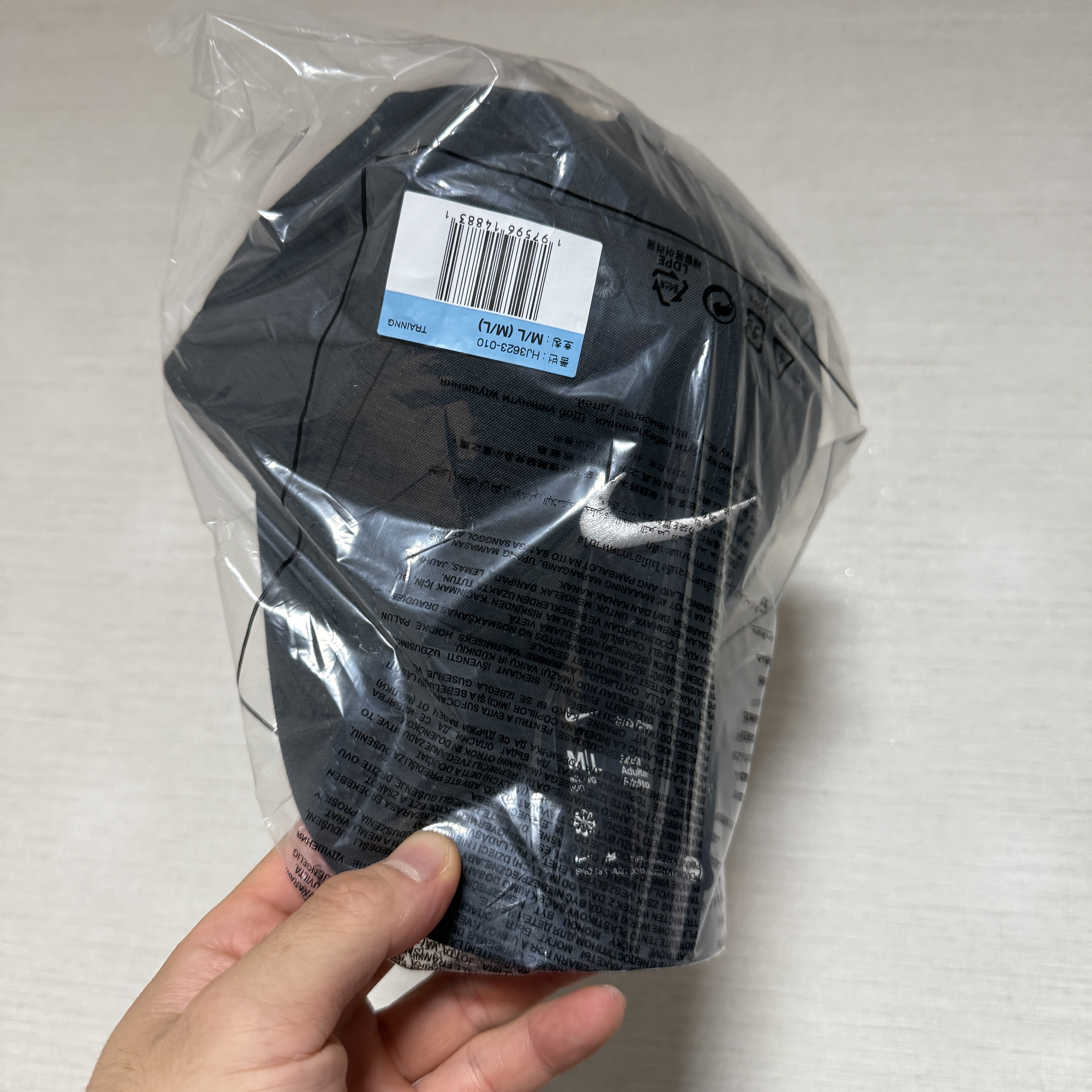 Nike Dri-Fit Club Structure Heather Cap Black 착용 스타일