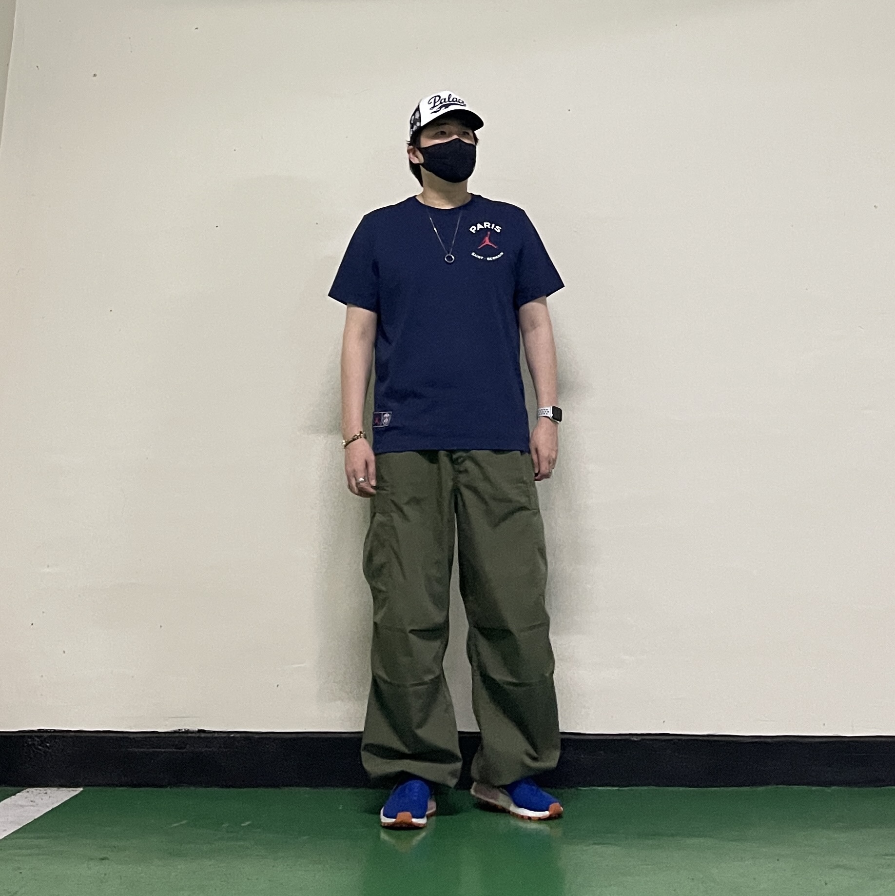 Jordan x Paris Saint-Germain Logo T-Shirt Black Noble Green - Asia, Adidas x Pharrell Williams Hu NMD Inspiration Pack Powder Blue 착용 스타일 - 1