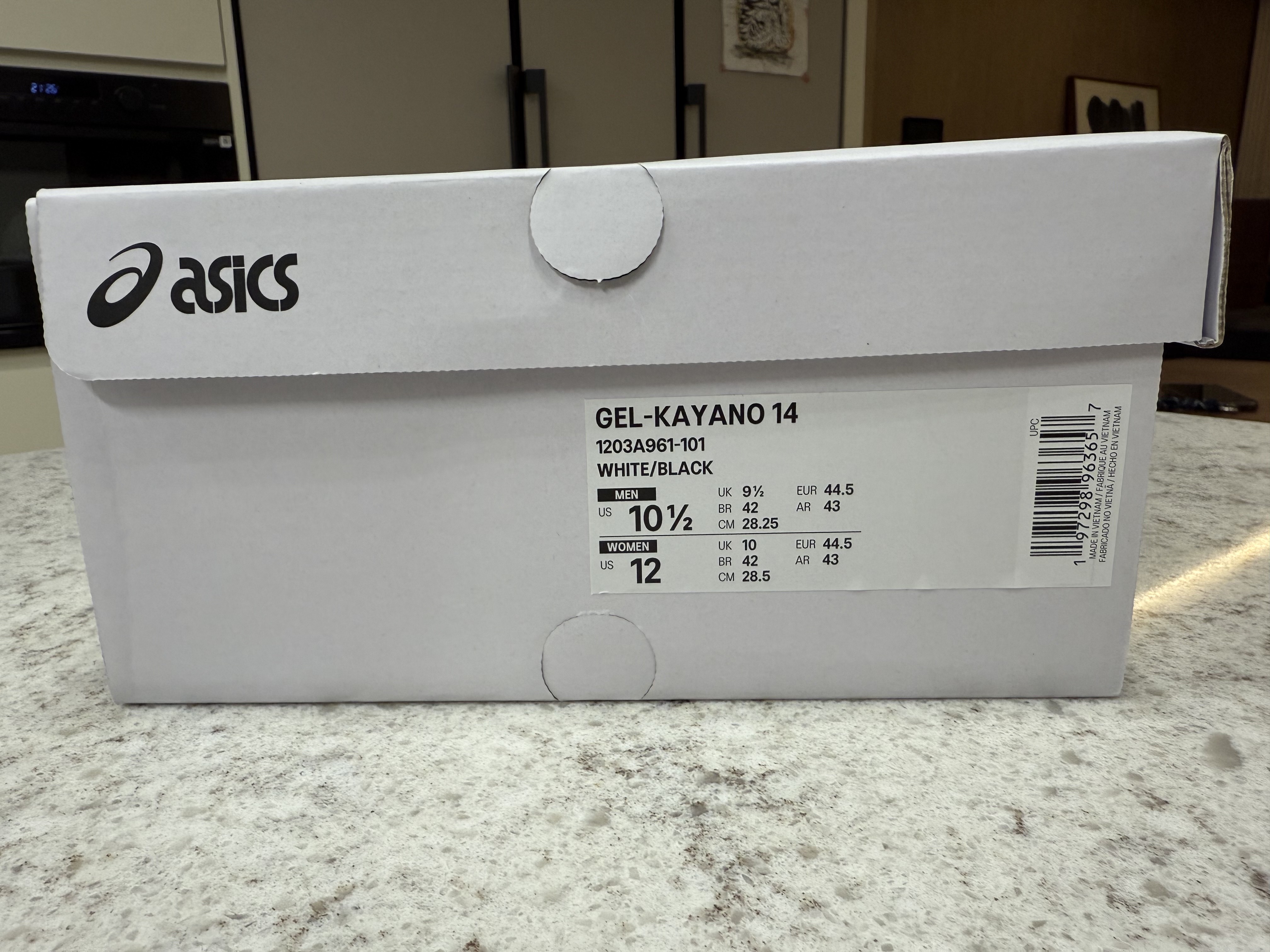 Asics x JJJJound Gel-Kayano 14 White Navy 착용 스타일 - 5