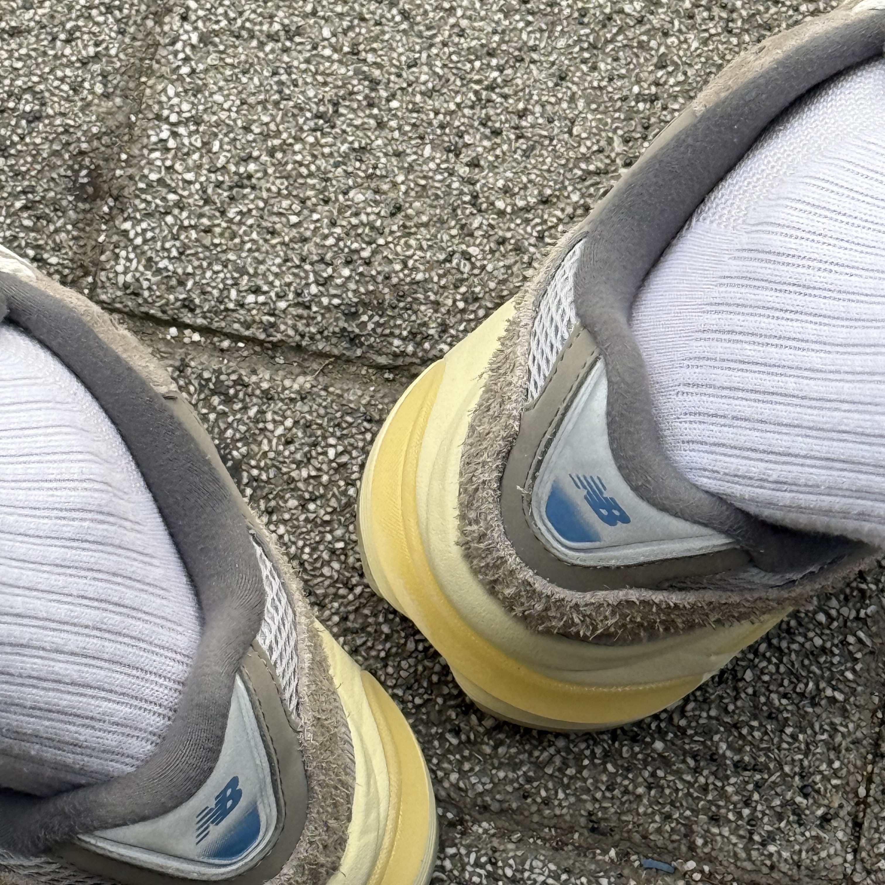 New Balance 2010 Abzorb Arid Stone 착용 스타일 - 3