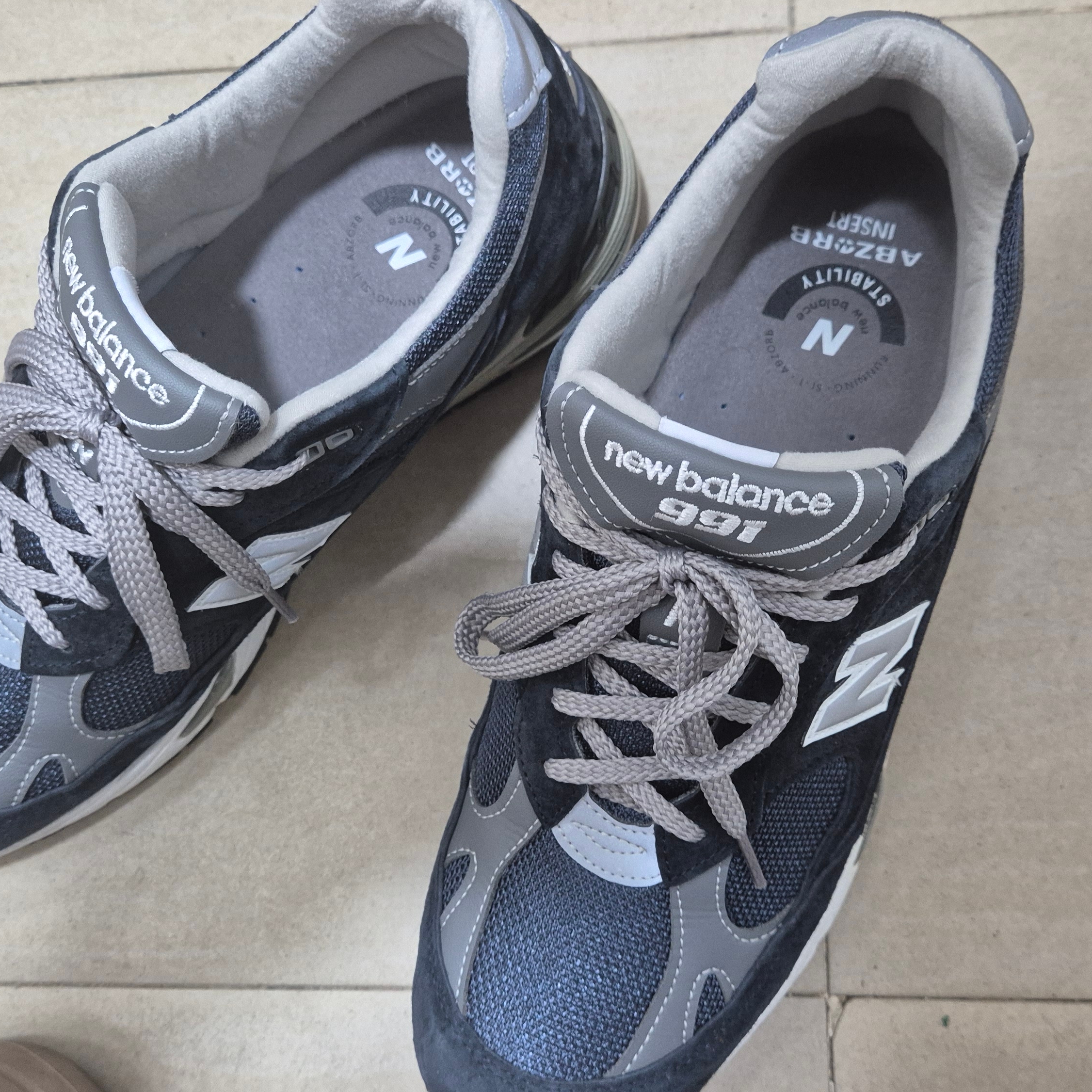 New Balance 991 Made in UK Navy 착용 스타일