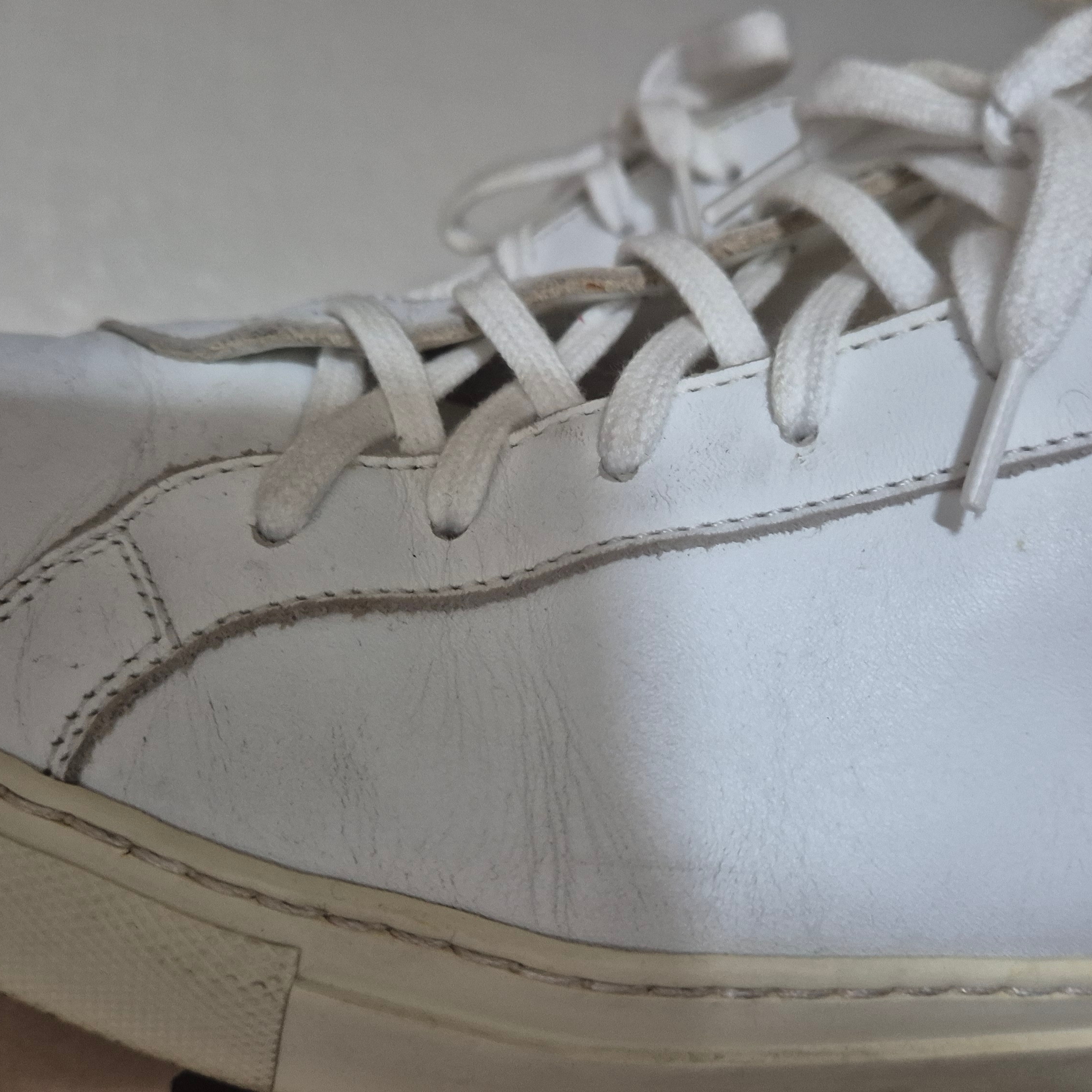 Common Projects Original Achilles Low White 착용 스타일