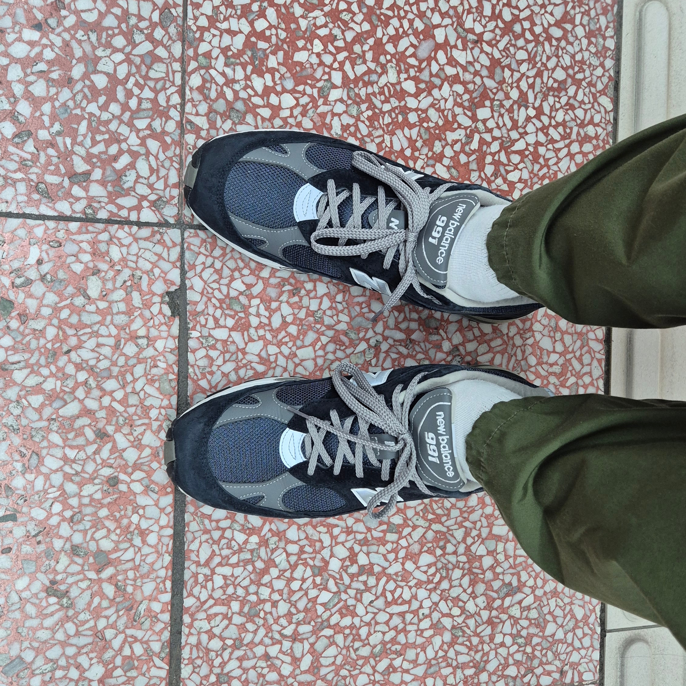 New Balance 991 Made in UK Navy 착용 스타일