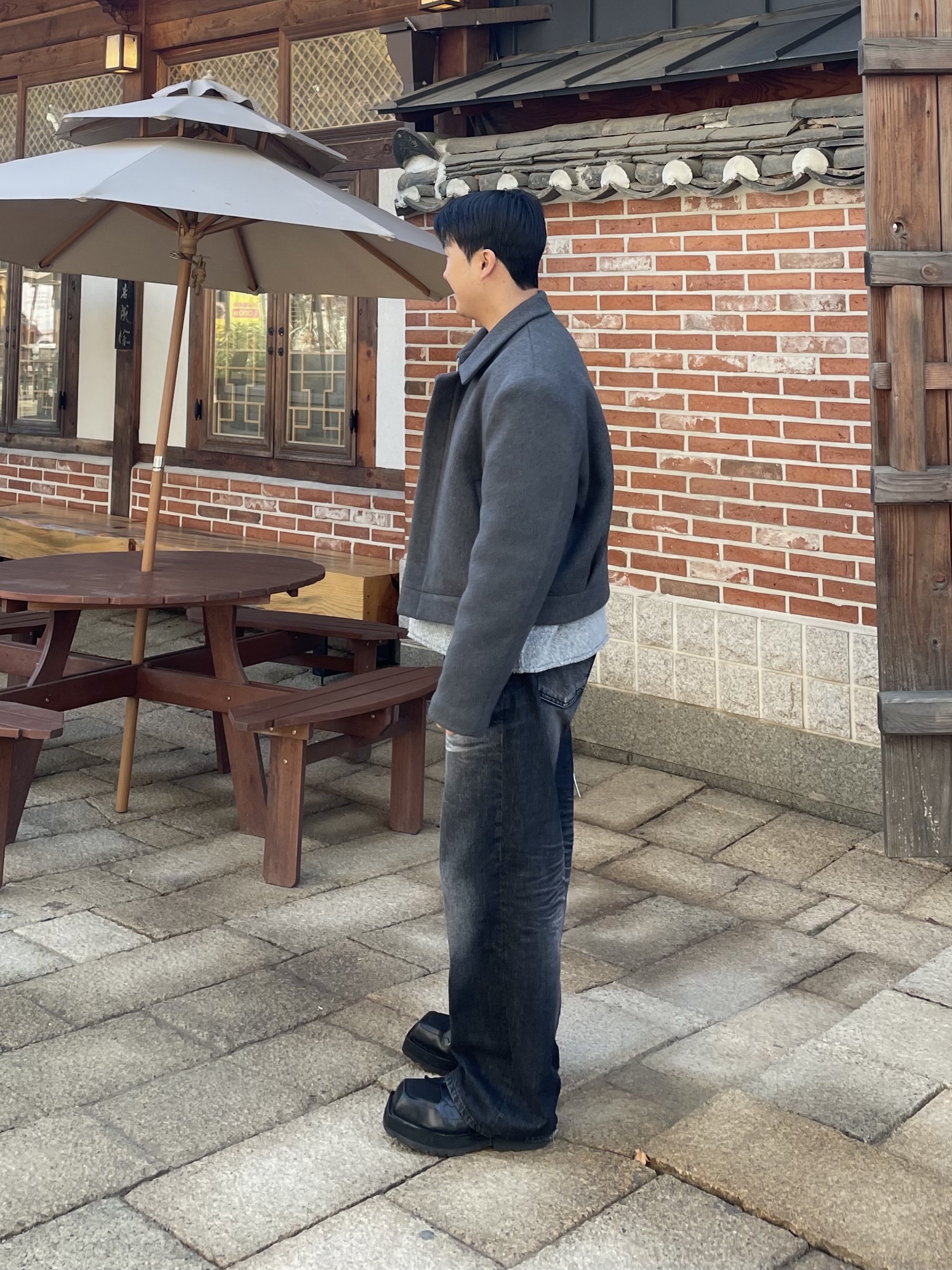 Nonnod Wool Cropped Jacket Grey Asphalt 착용 스타일 - 3