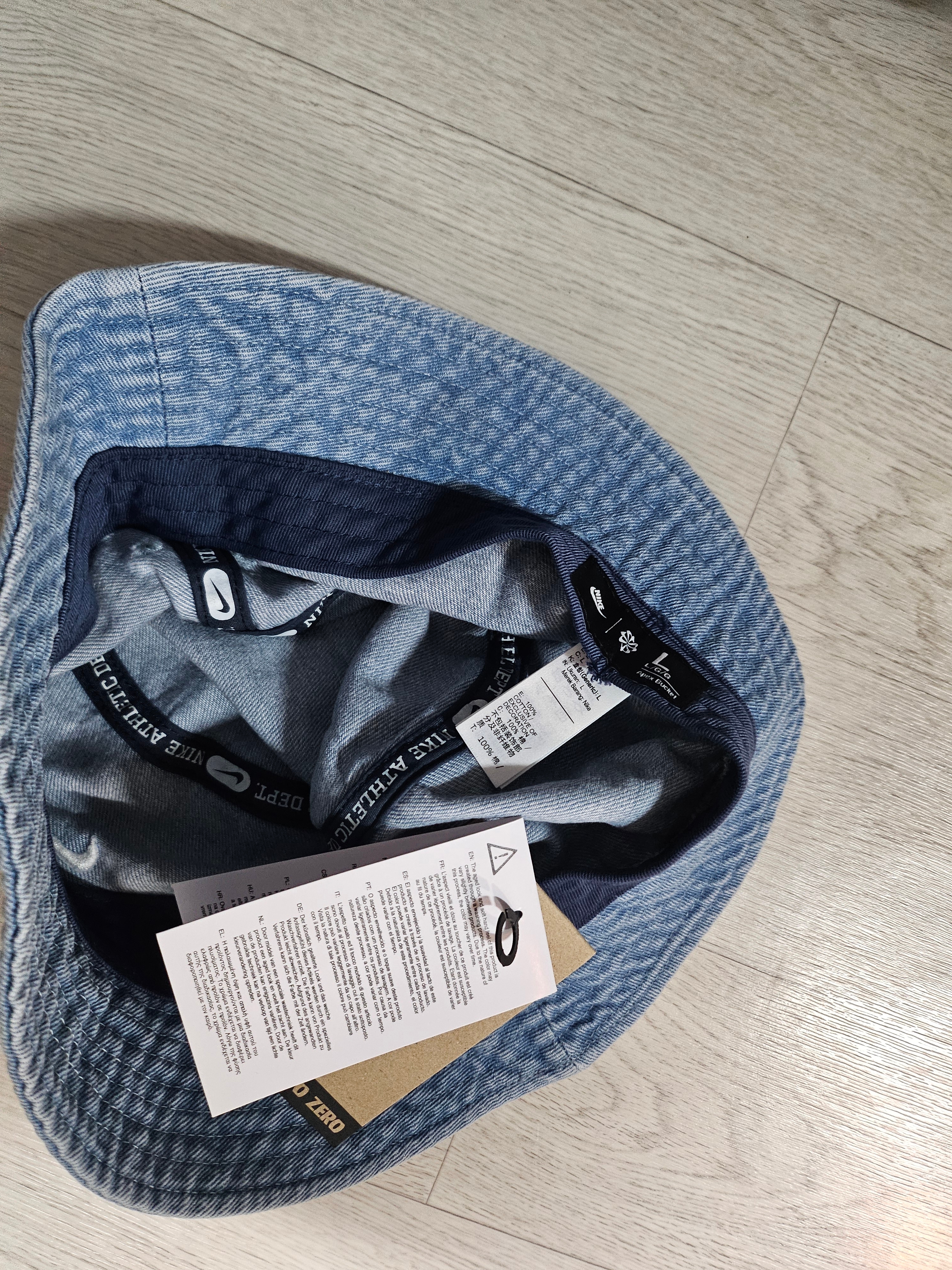 Nike Club Unstructured Denim Cap Aegean Storm Thunder Blue, Nike Apex Denim Bucket Hat Aegean Storm Thunder Blue 착용 스타일 - 2