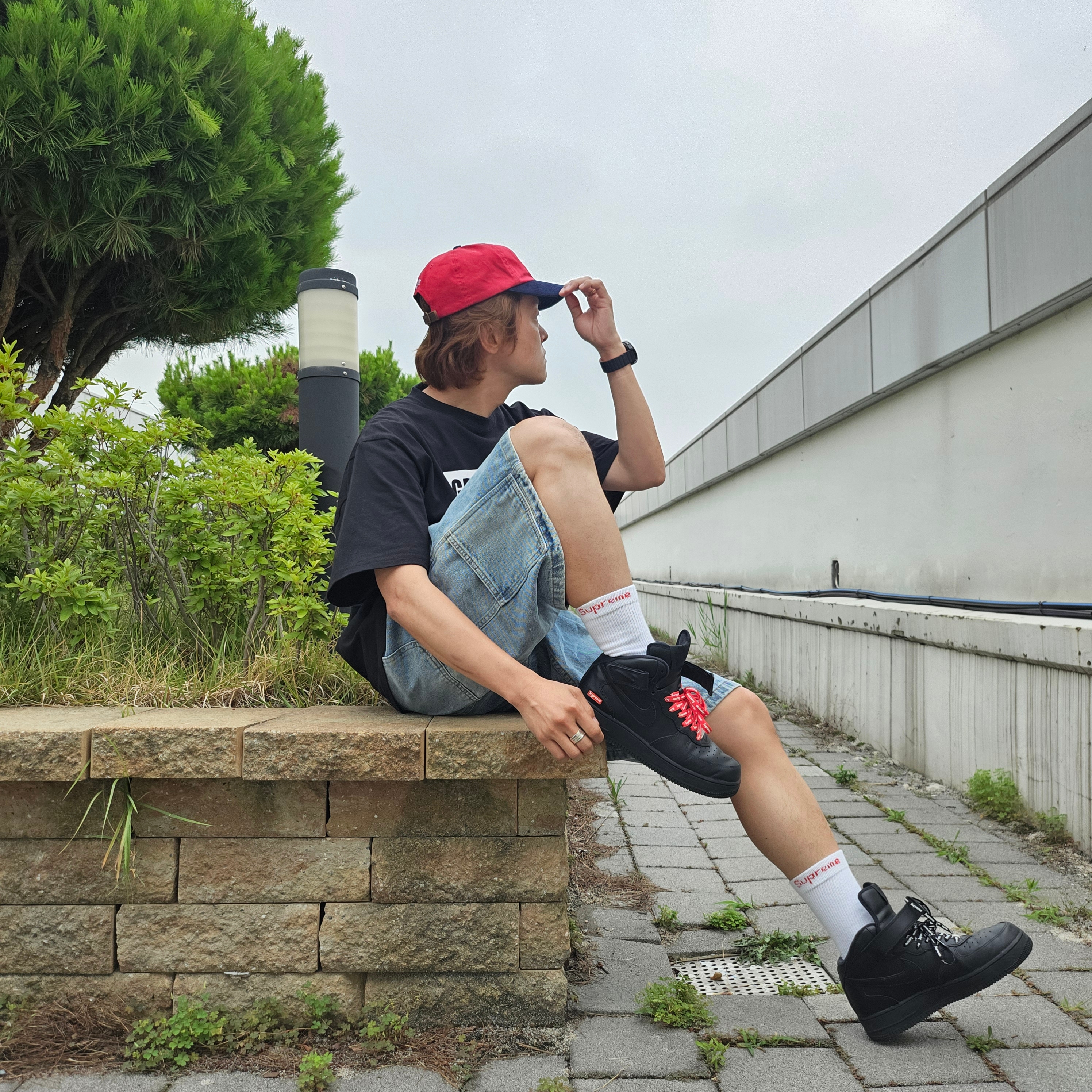 Supreme 2-Tone S Logo 6-Panel Red - 24SS, Nike x Supreme Air Force 1 Mid Black 착용 스타일 - 2