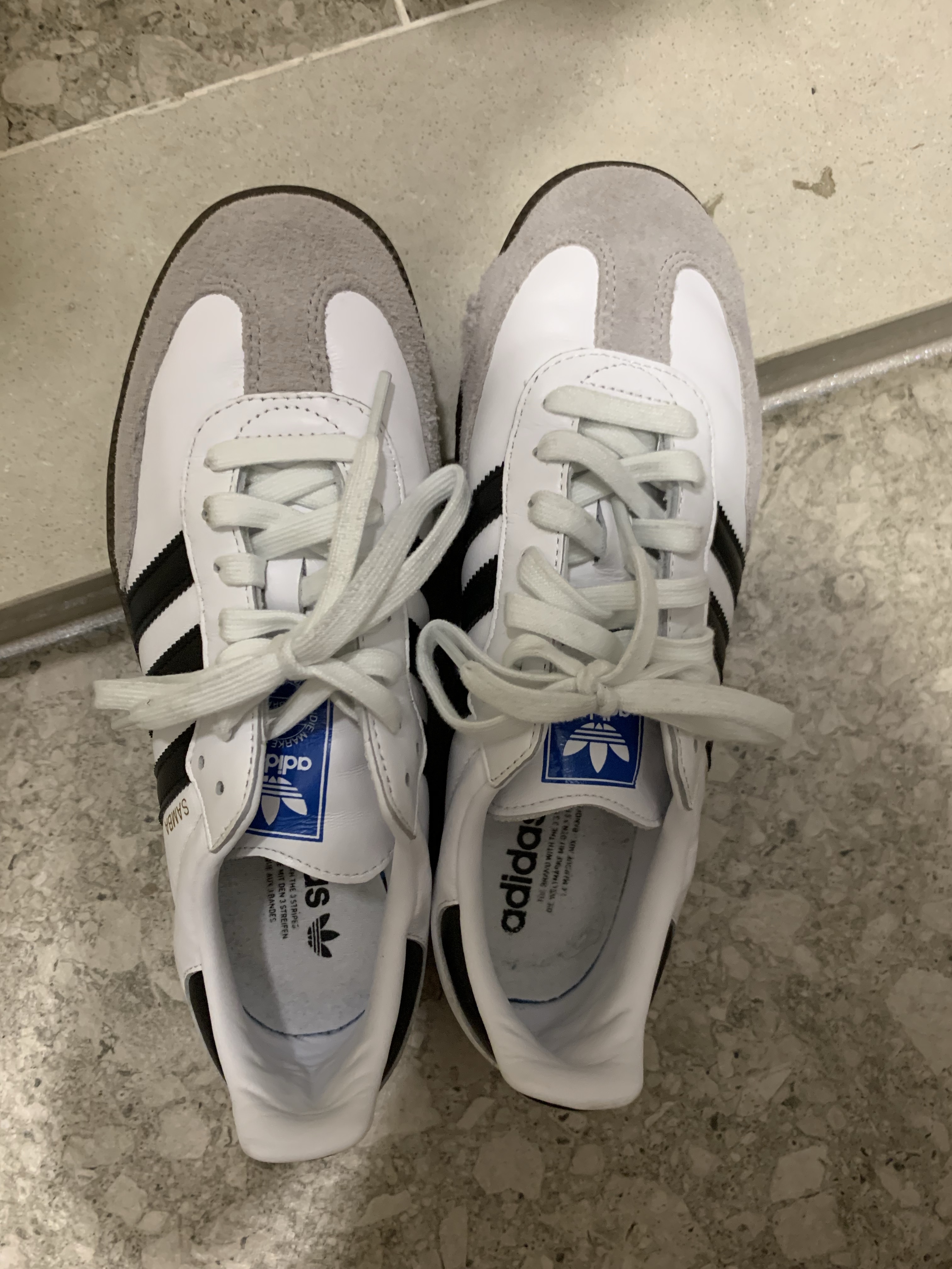 Adidas Samba OG Cloud White 착용 스타일