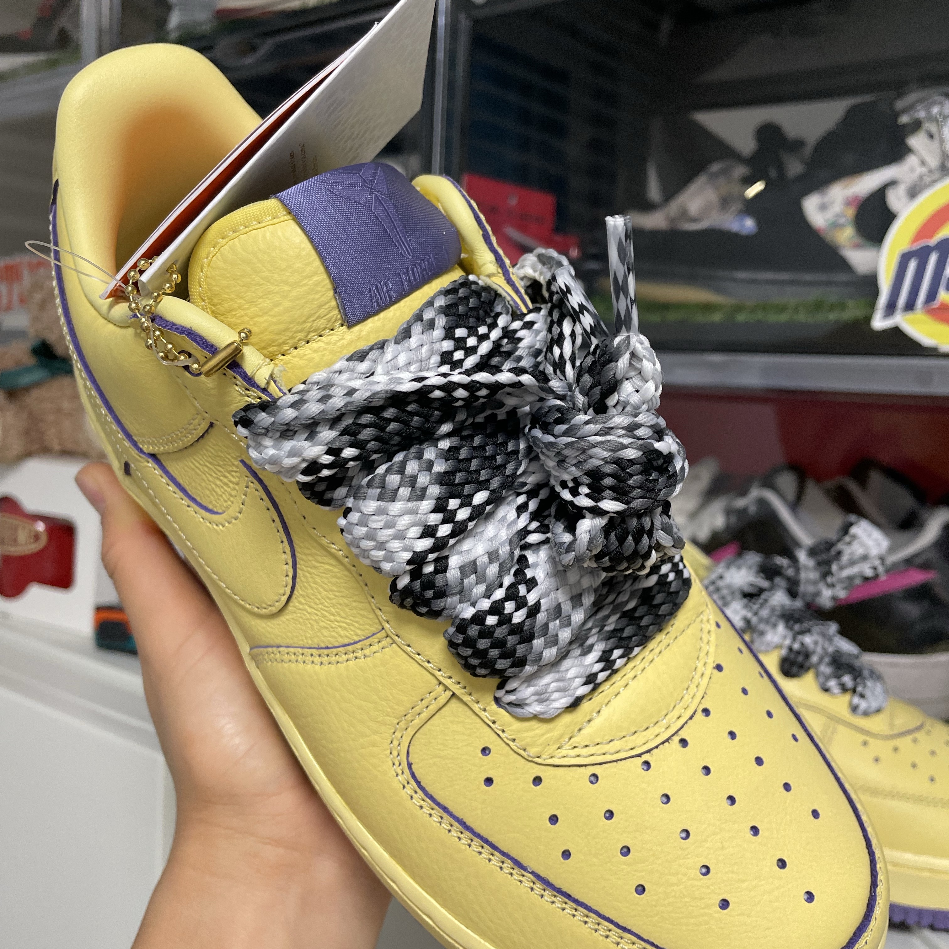 Nike Air Force 1 Low Protro Soft Yellow 착용 스타일 - 5