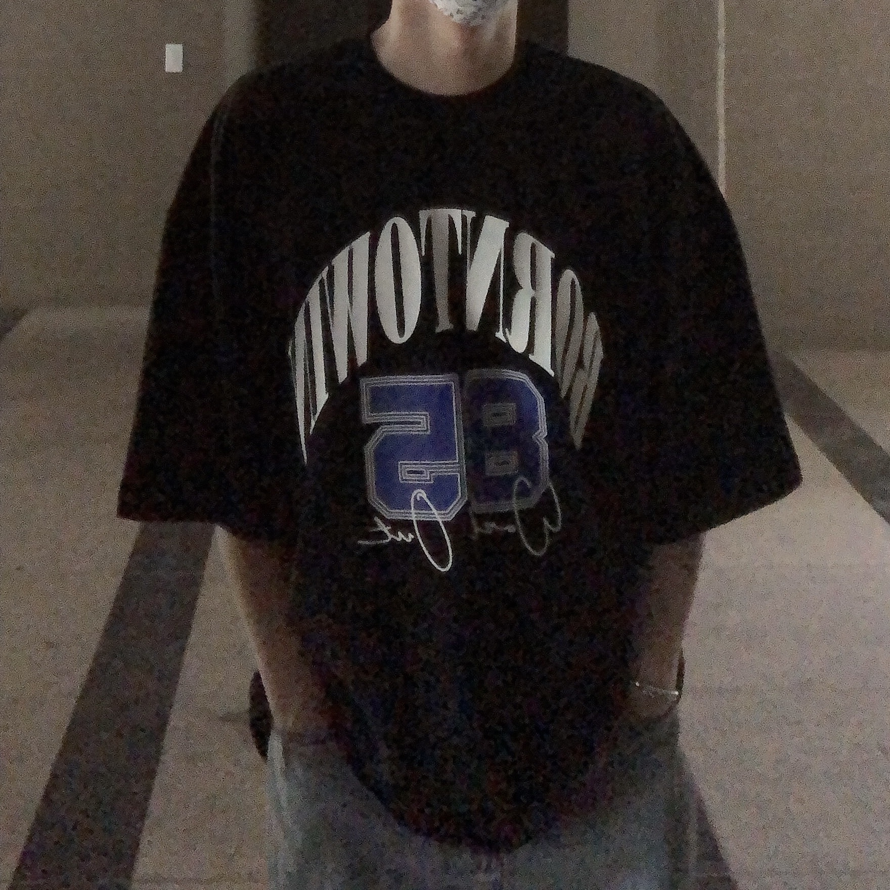 BORN TO WIN 85 Workout T-Shirts Black 착용 스타일