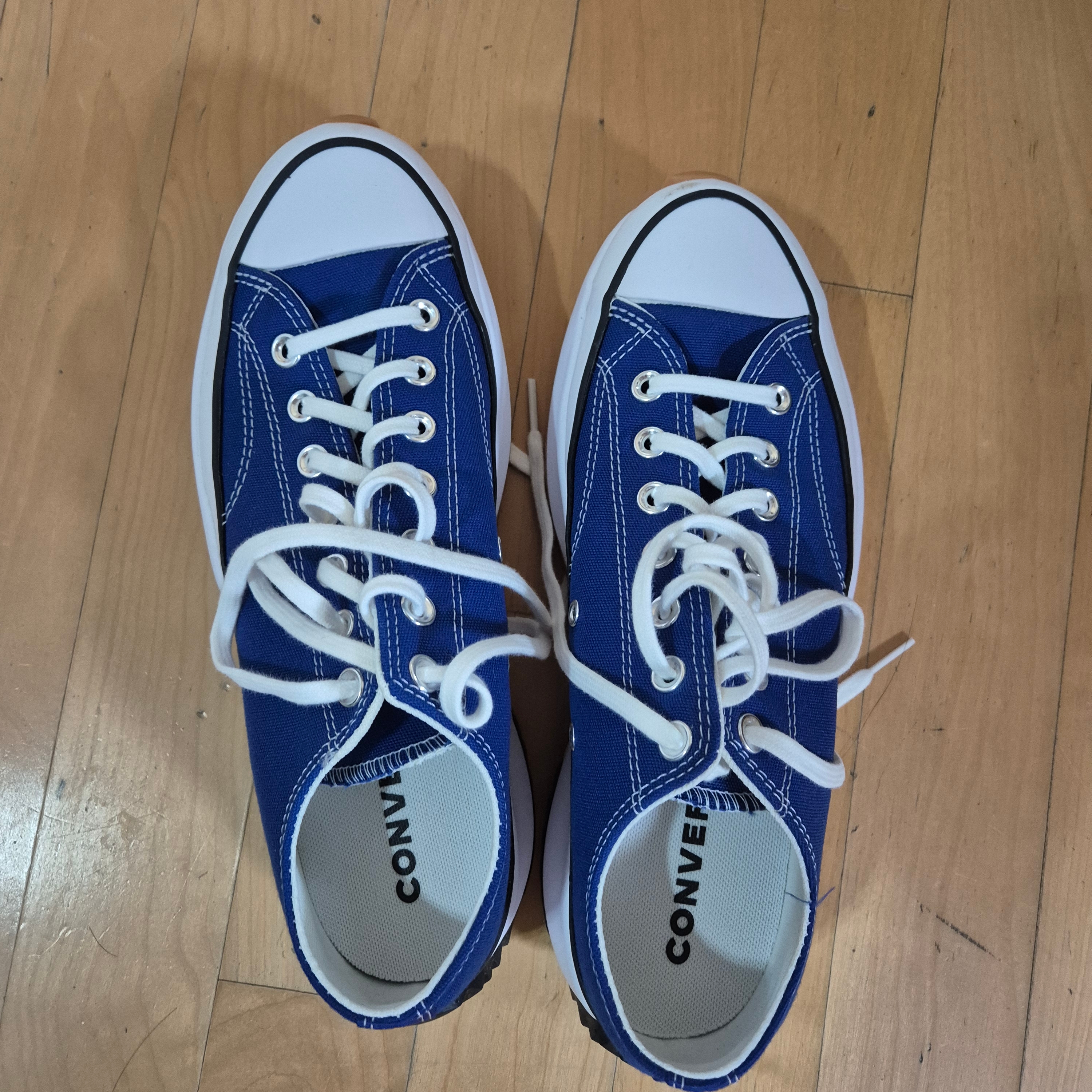 Converse Run Star Hike Low Rush Blue 착용 스타일