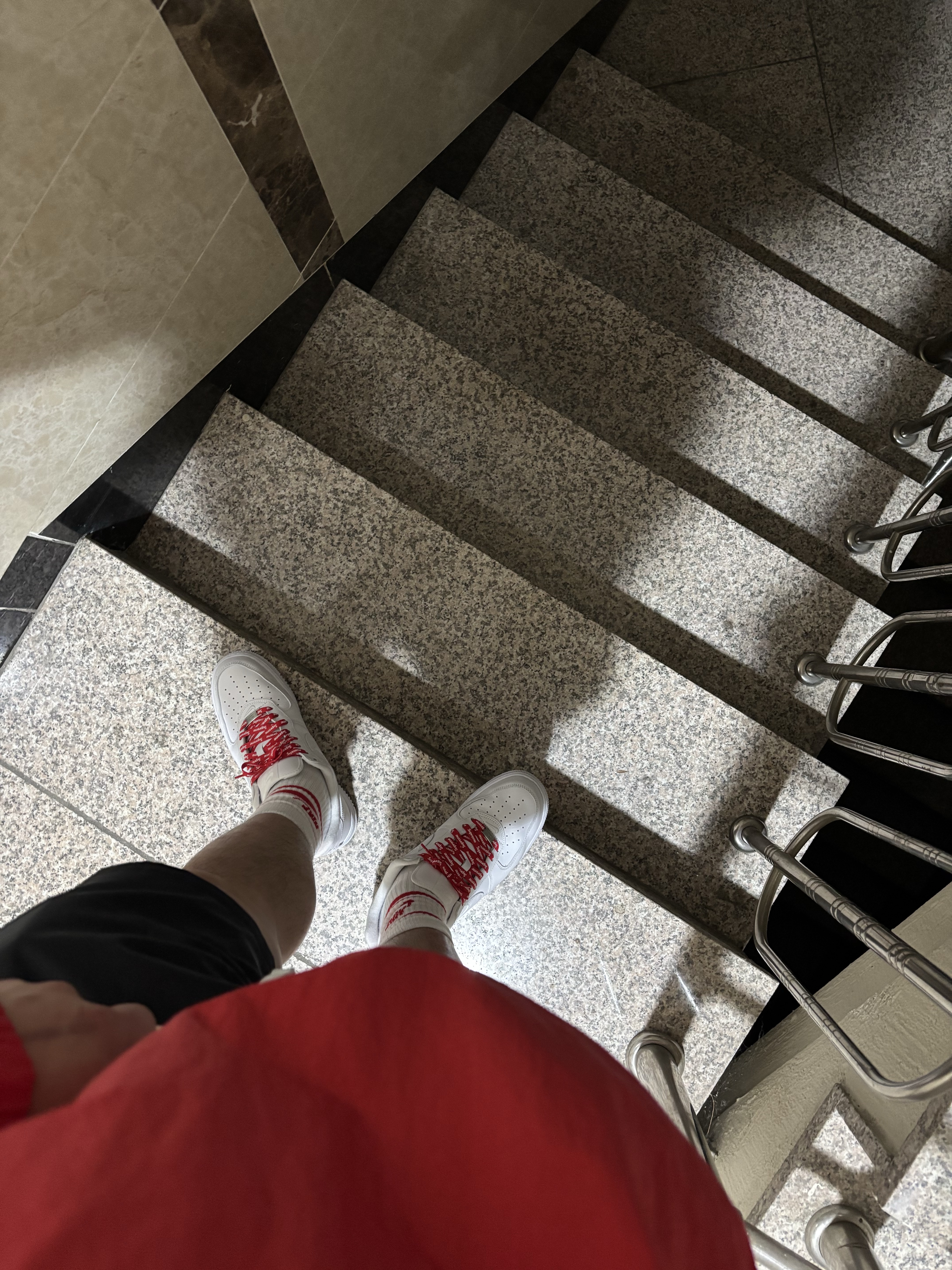 Supreme x Nike Dazzle Crusher Red - 24SS, Nike x Stussy Windrunner Jacket Habanero Red 착용 스타일 - 2