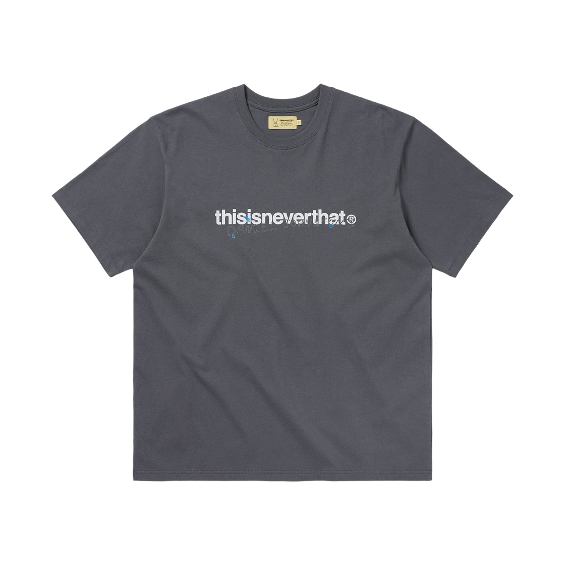 디스이즈네버댓 x 다니엘 존스턴 스페이스 덕스 티셔츠 다크 그레이(Thisisneverthat x Daniel Johnston Space Ducks T-Shirt Dark Grey) - 1