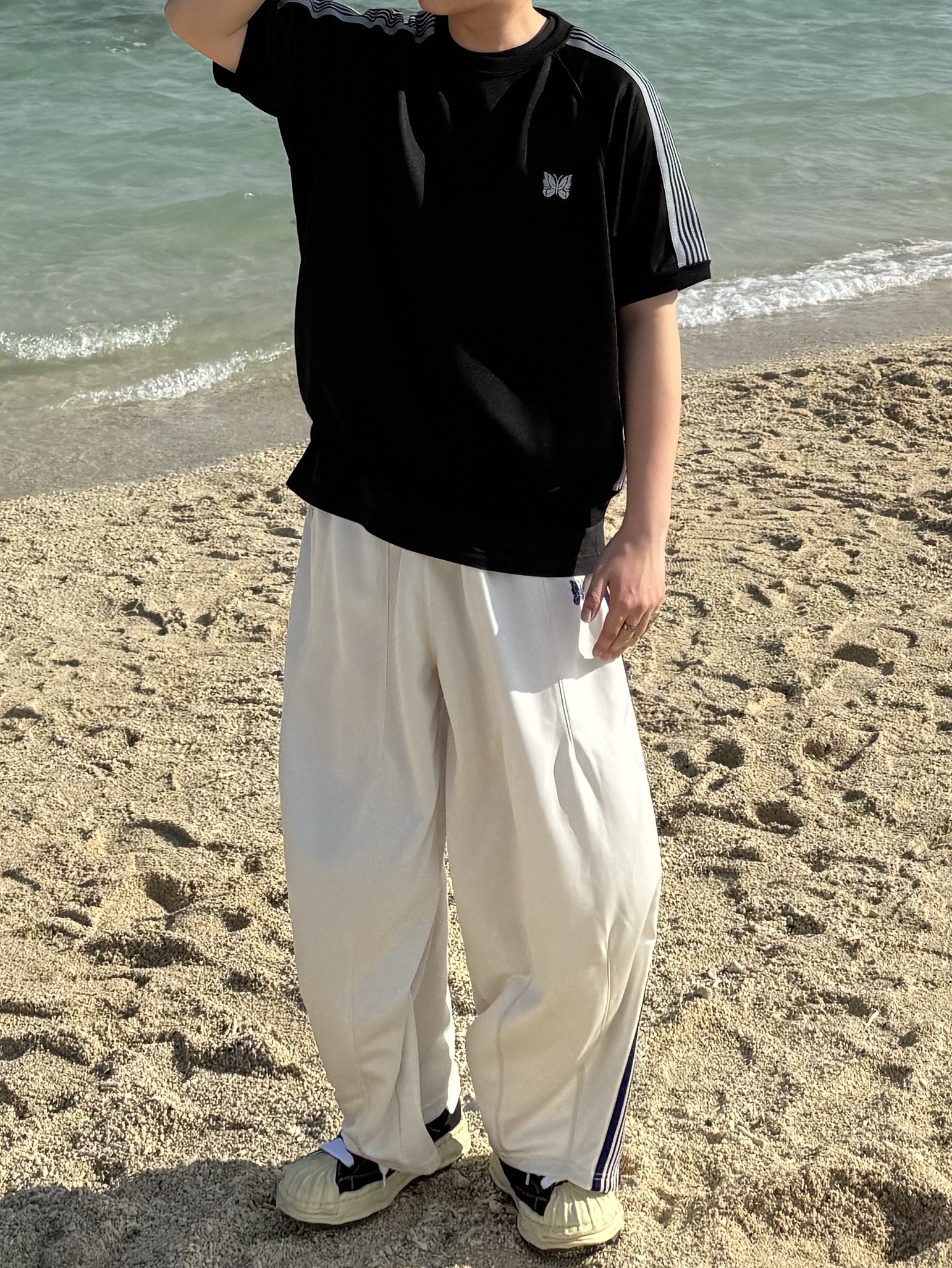 Maison Mihara Yasuhiro Blakey VL OG Sole Canvas Low-top Sneakers Black, Needles H.D. Track Pants Poly Smooth Ice White 착용 스타일