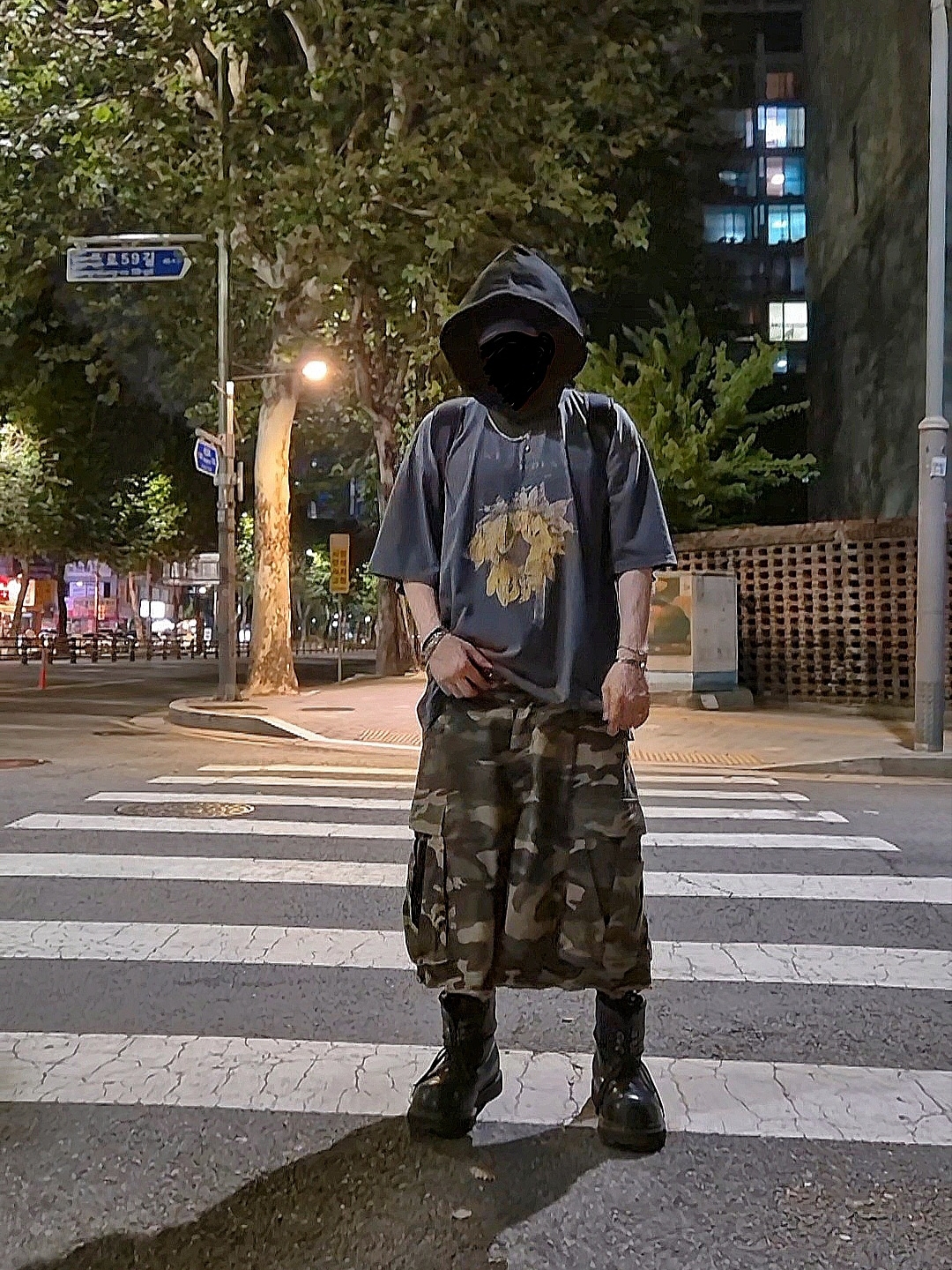 Nonnod Hollow Destroyed Cap Vintage Black 착용 스타일 - 2