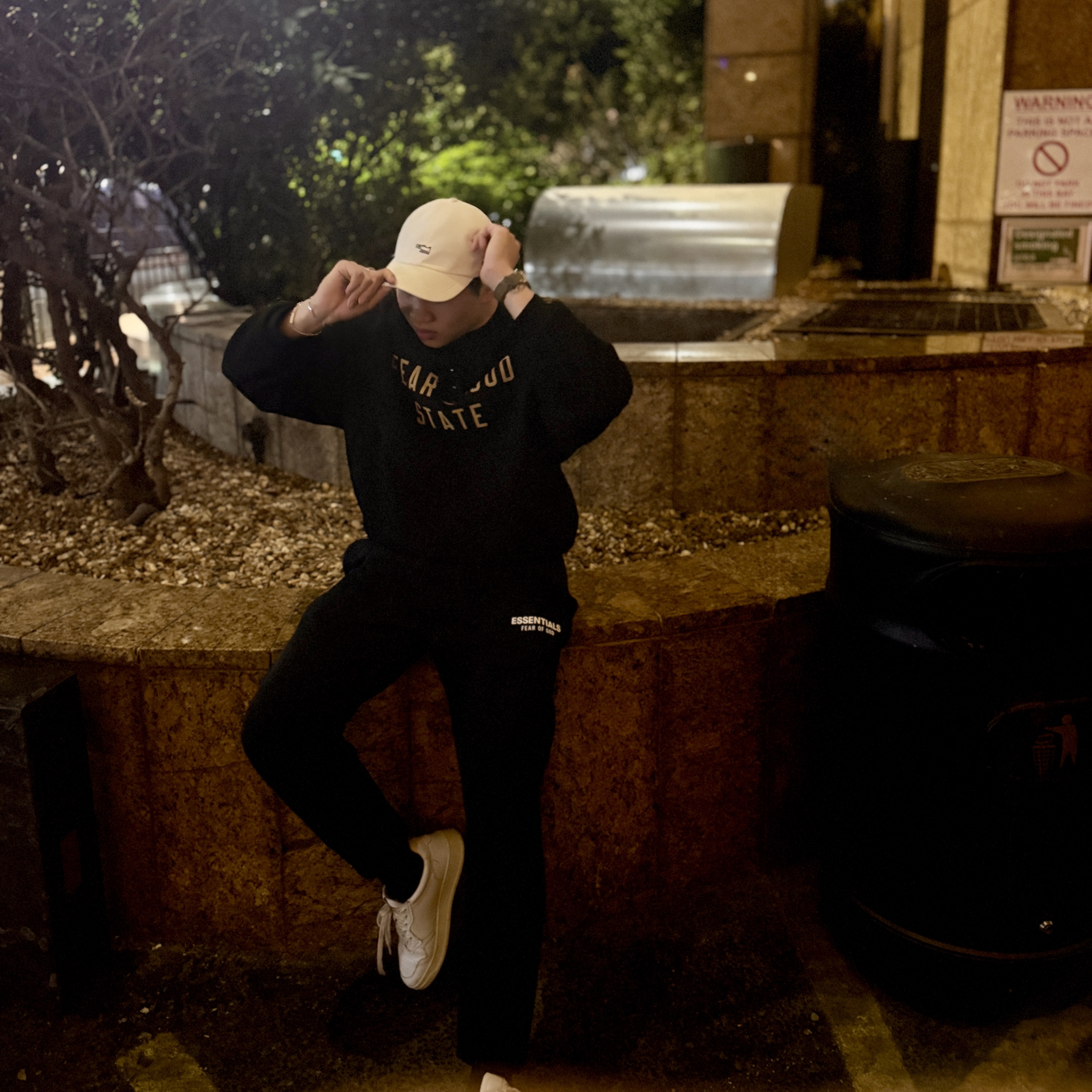 Essentials Fleece State Crewneck Black - 24FW, Essentials Fleece Essential Sweatpant Black - 24FW 착용 스타일 - 2