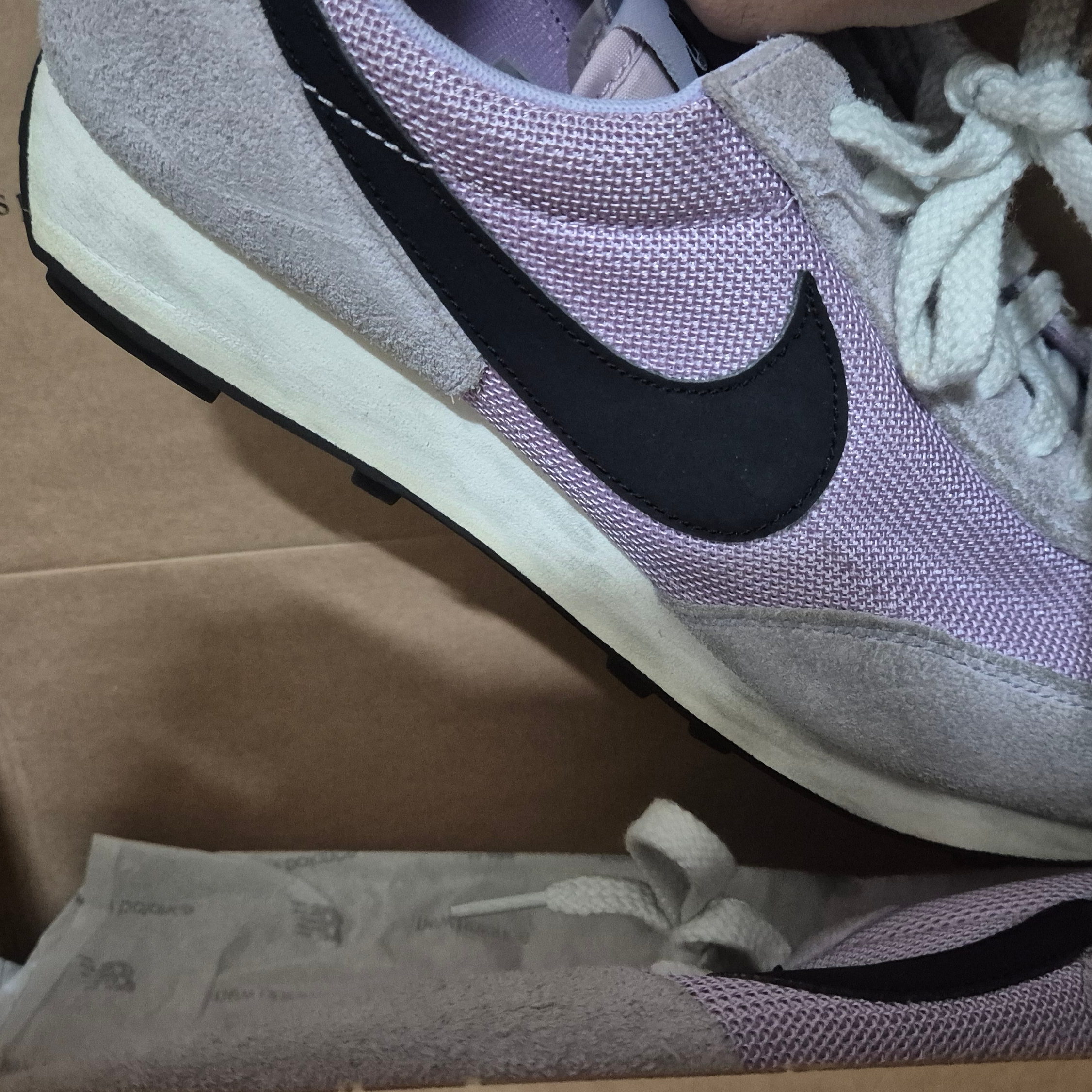 Nike Daybreak SP Lavender Mist 착용 스타일