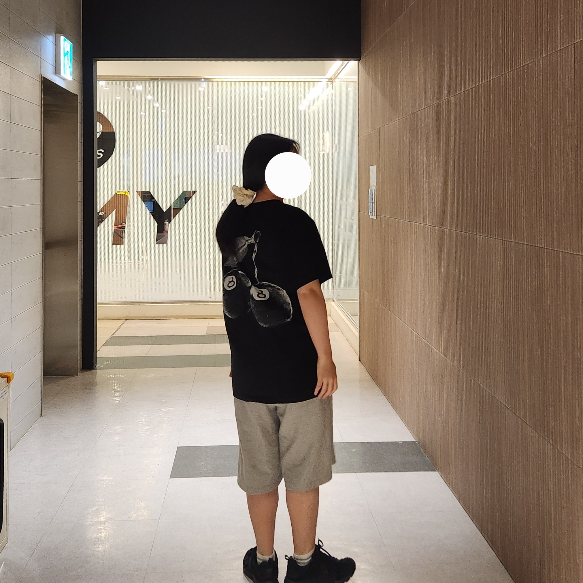 Stussy Cherries T-Shirt Black 착용 스타일