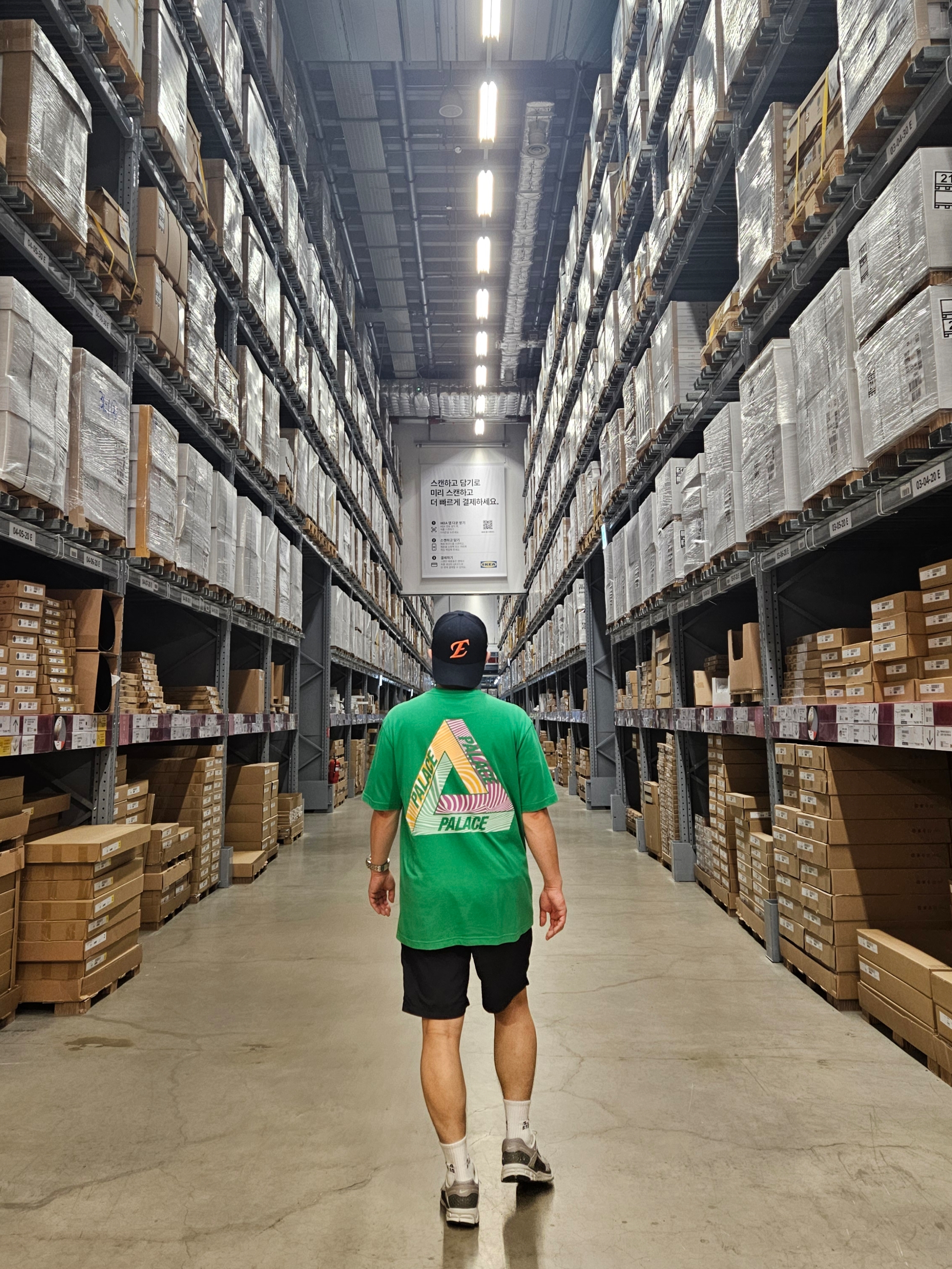 Palace Tri-Tex T-Shirt Green - 20SS, (W) Nike Zoom Vomero 5 Cobblestone and Flat Pewter 착용 스타일