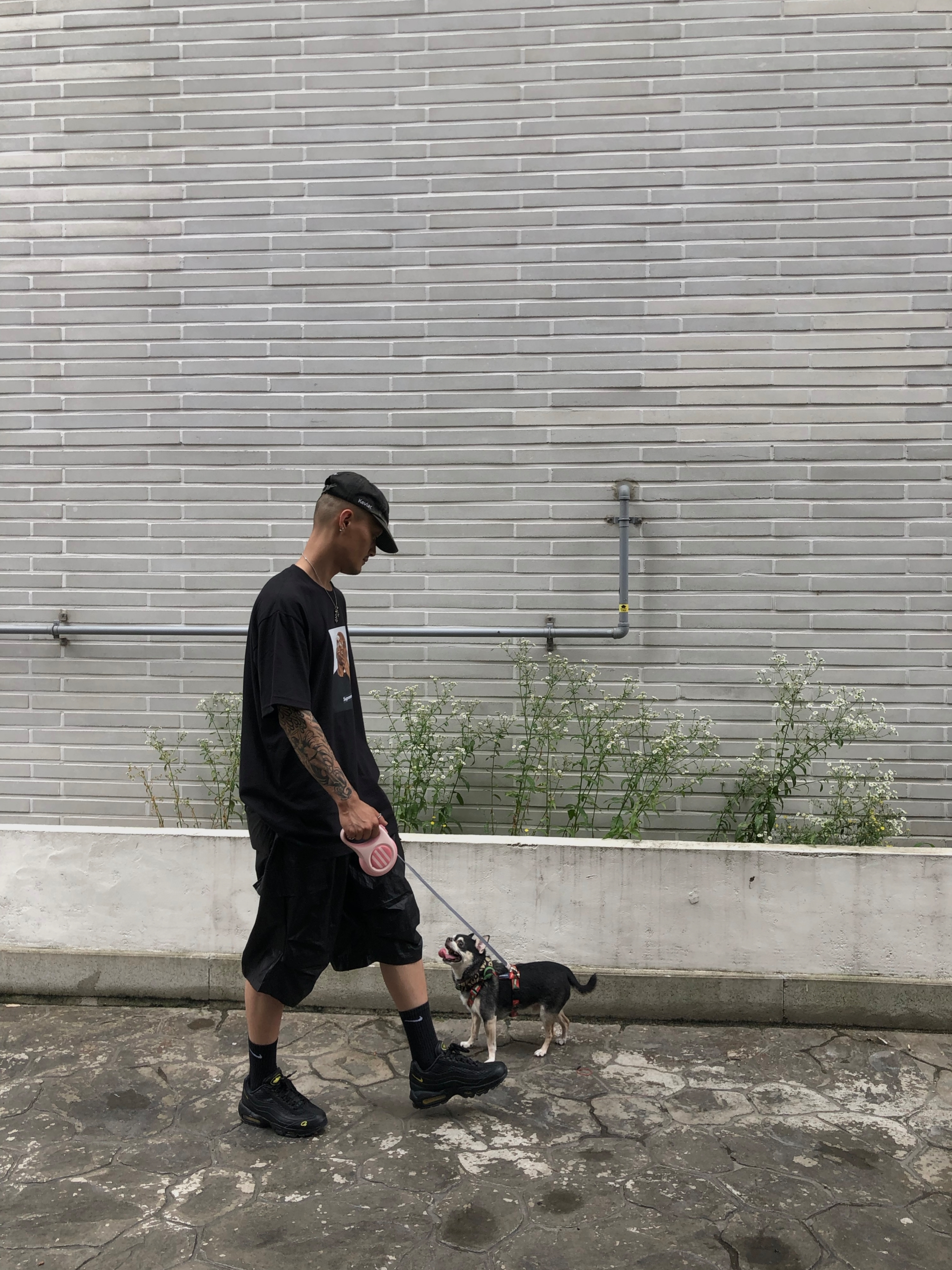 Nike x Corteiz Air Max 95 Black and Tour Yellow, Supreme Dean Blunt T-Shirt Black - 25SS 착용 스타일