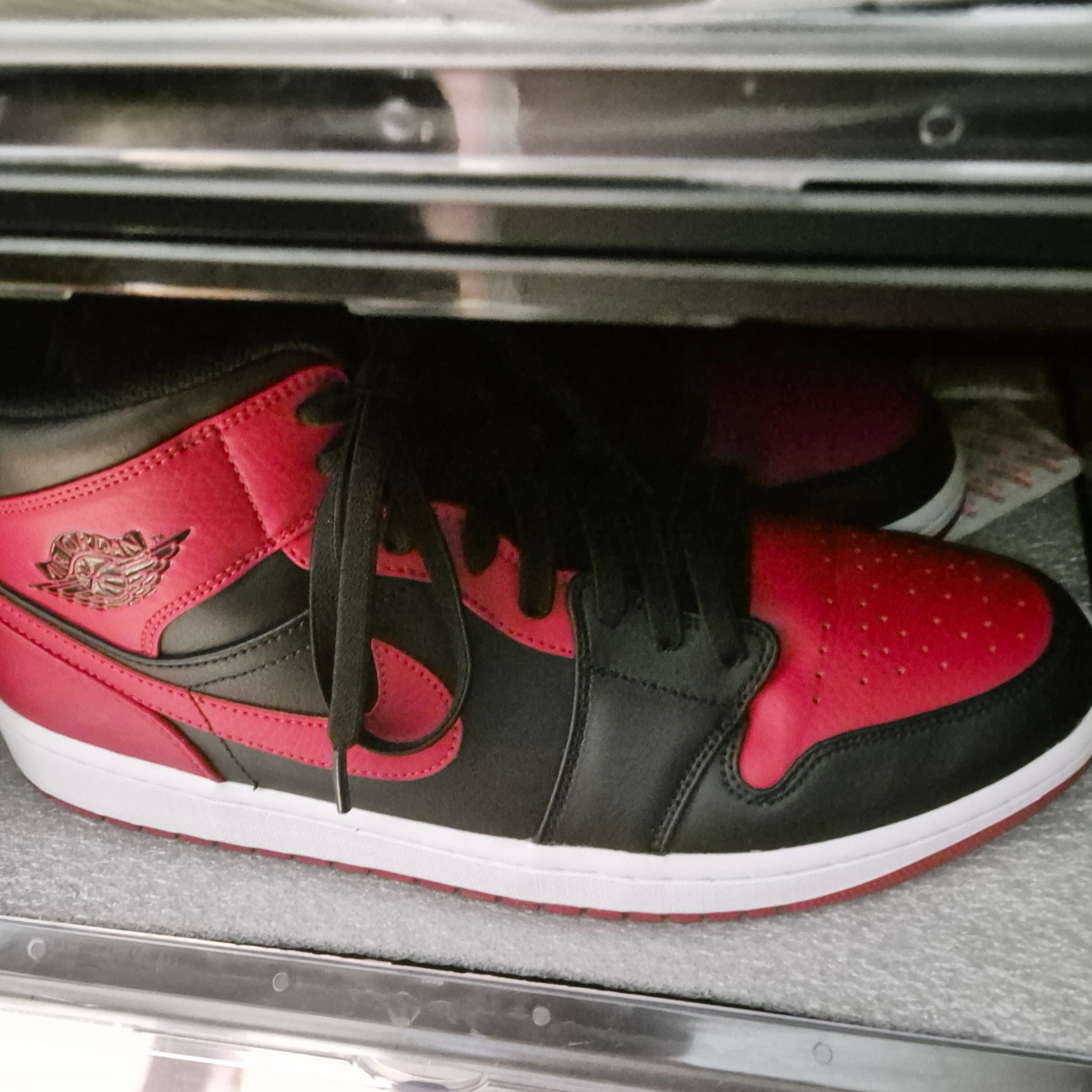 Jordan 1 Mid Bred Banned 2020 착용 스타일