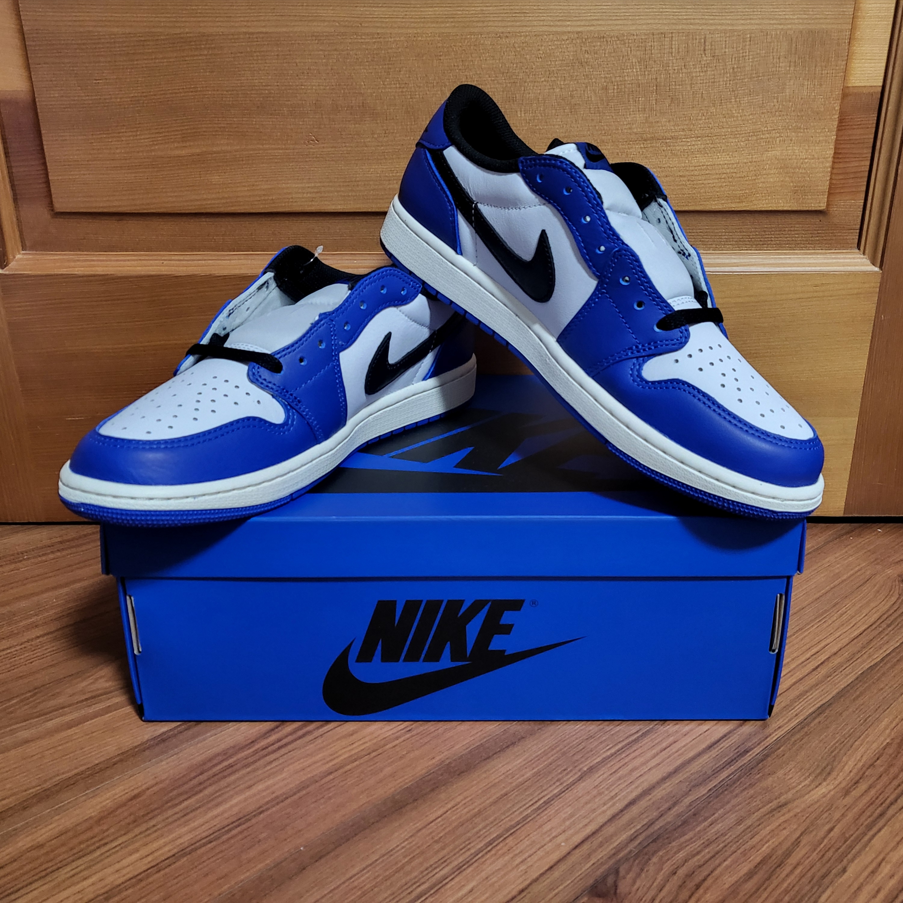 Jordan 1 Retro Low OG Game Royal 착용 스타일