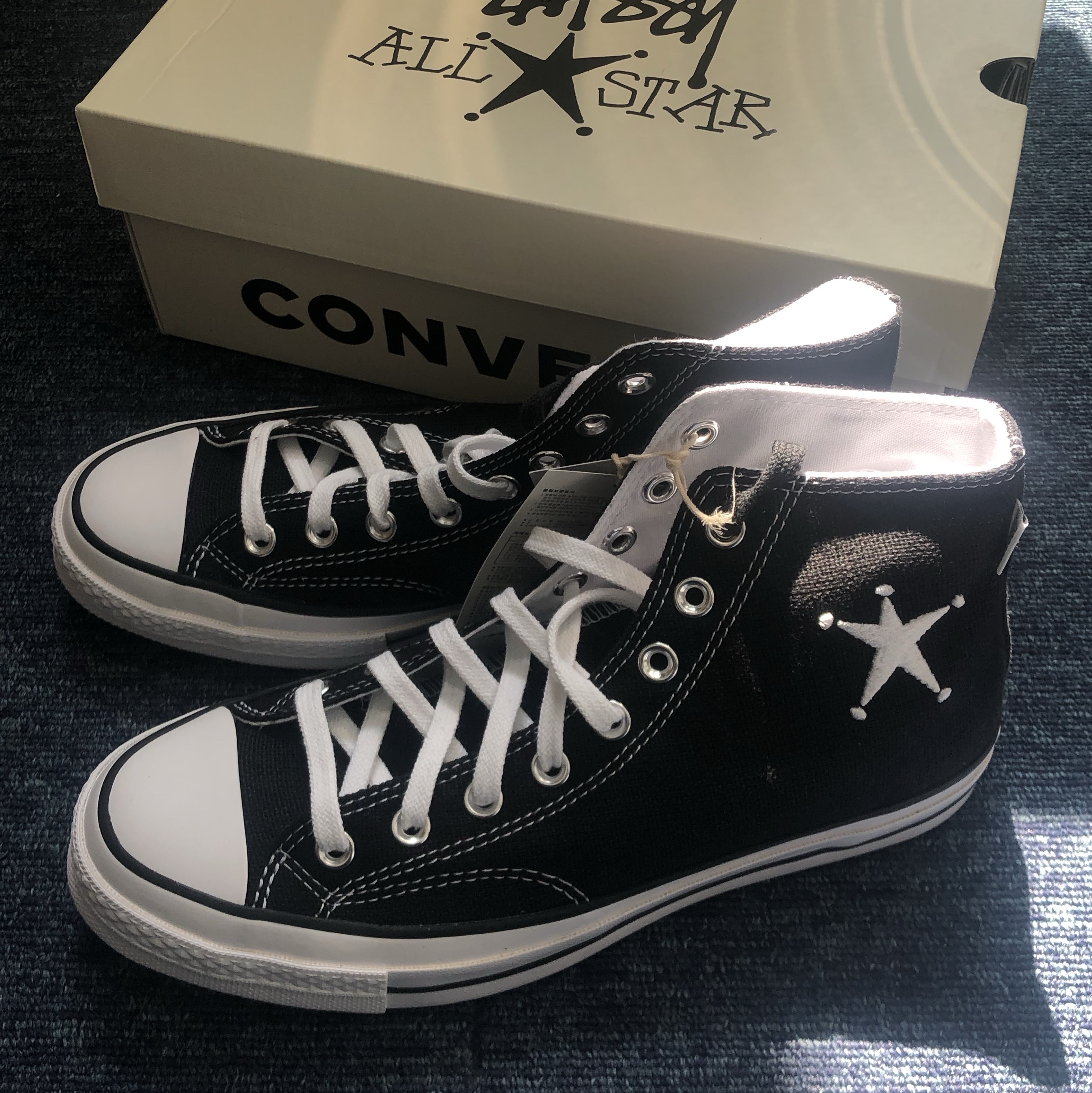 Converse x Stussy Chuck 70 High Black 착용 스타일
