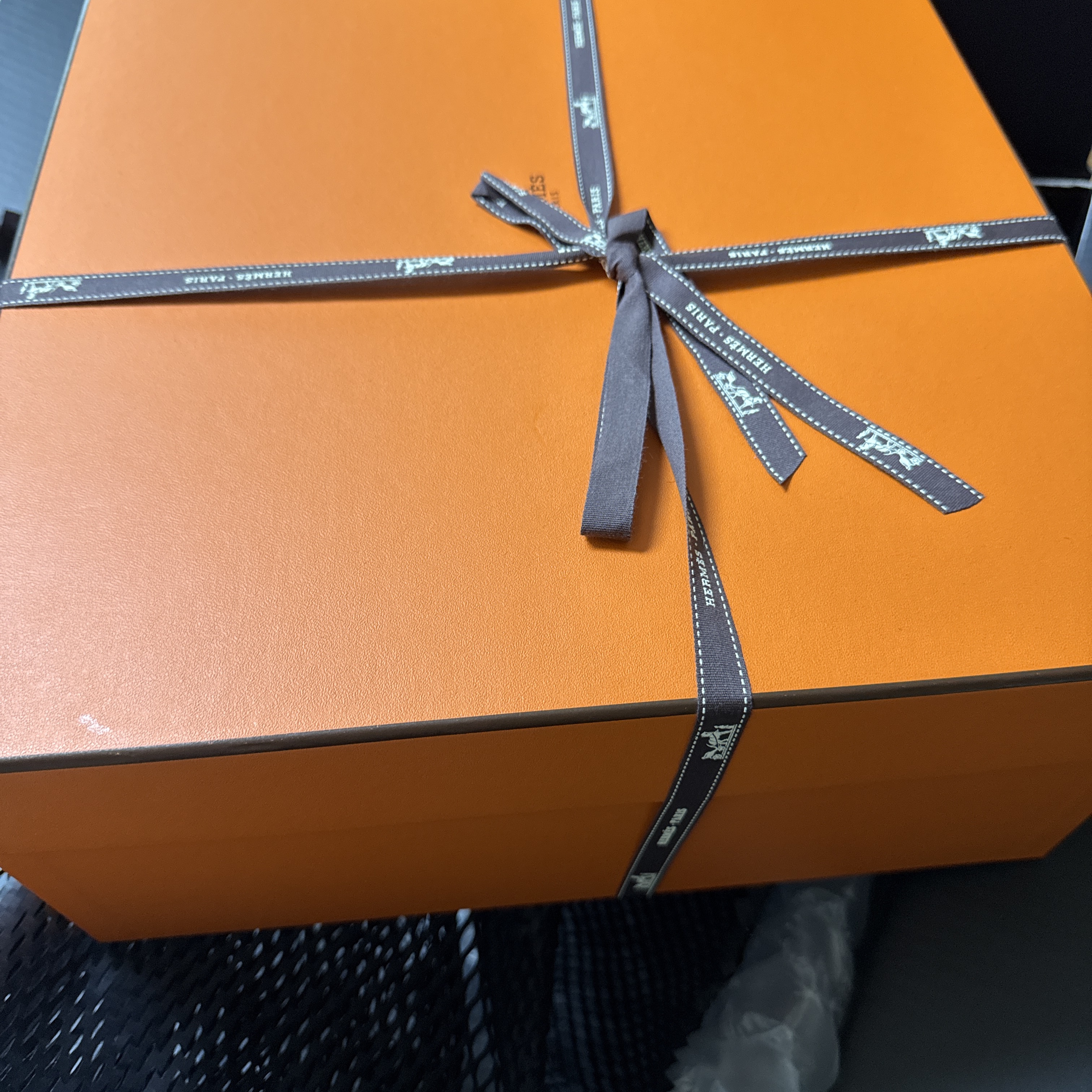 Hermes Garden Party 30 Bag Negonda & Palladium Gold 착용 스타일 - 2