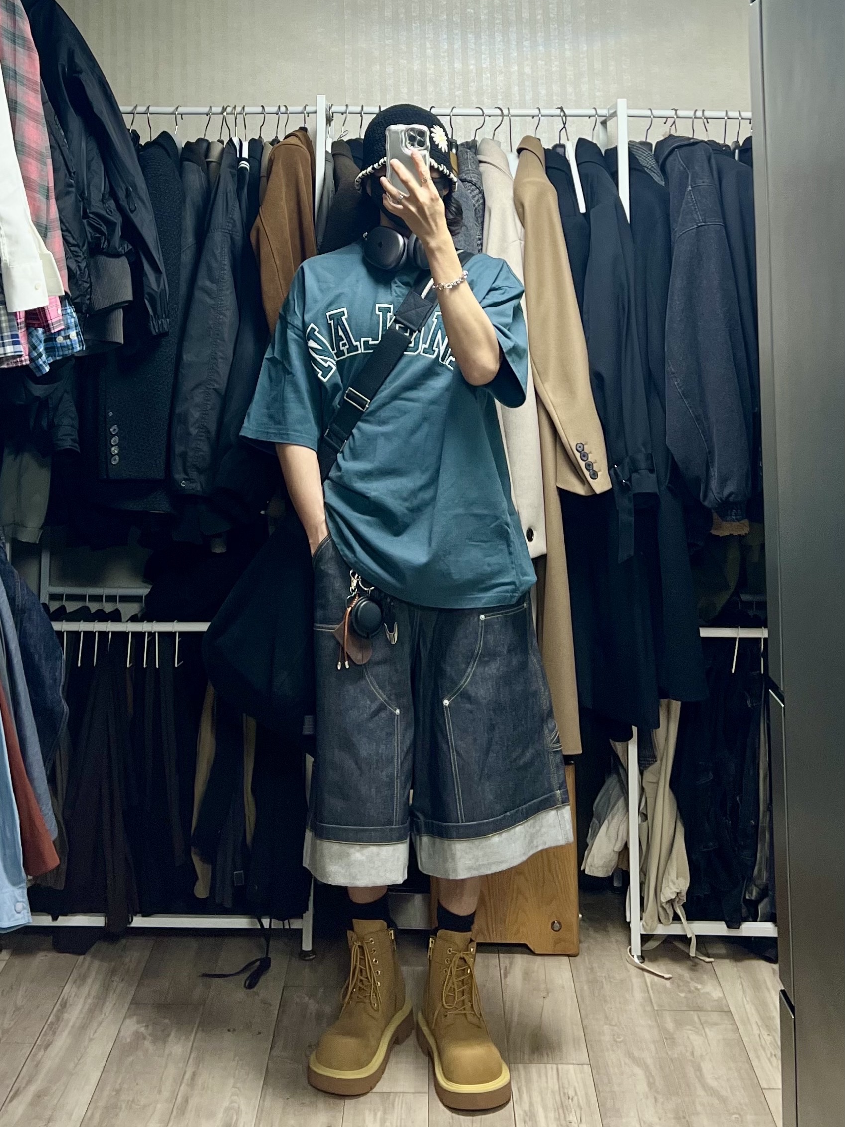 GRAILZ x KOIN SEOUL Carpenter Bermuda Denim Pants Indigo 착용 스타일