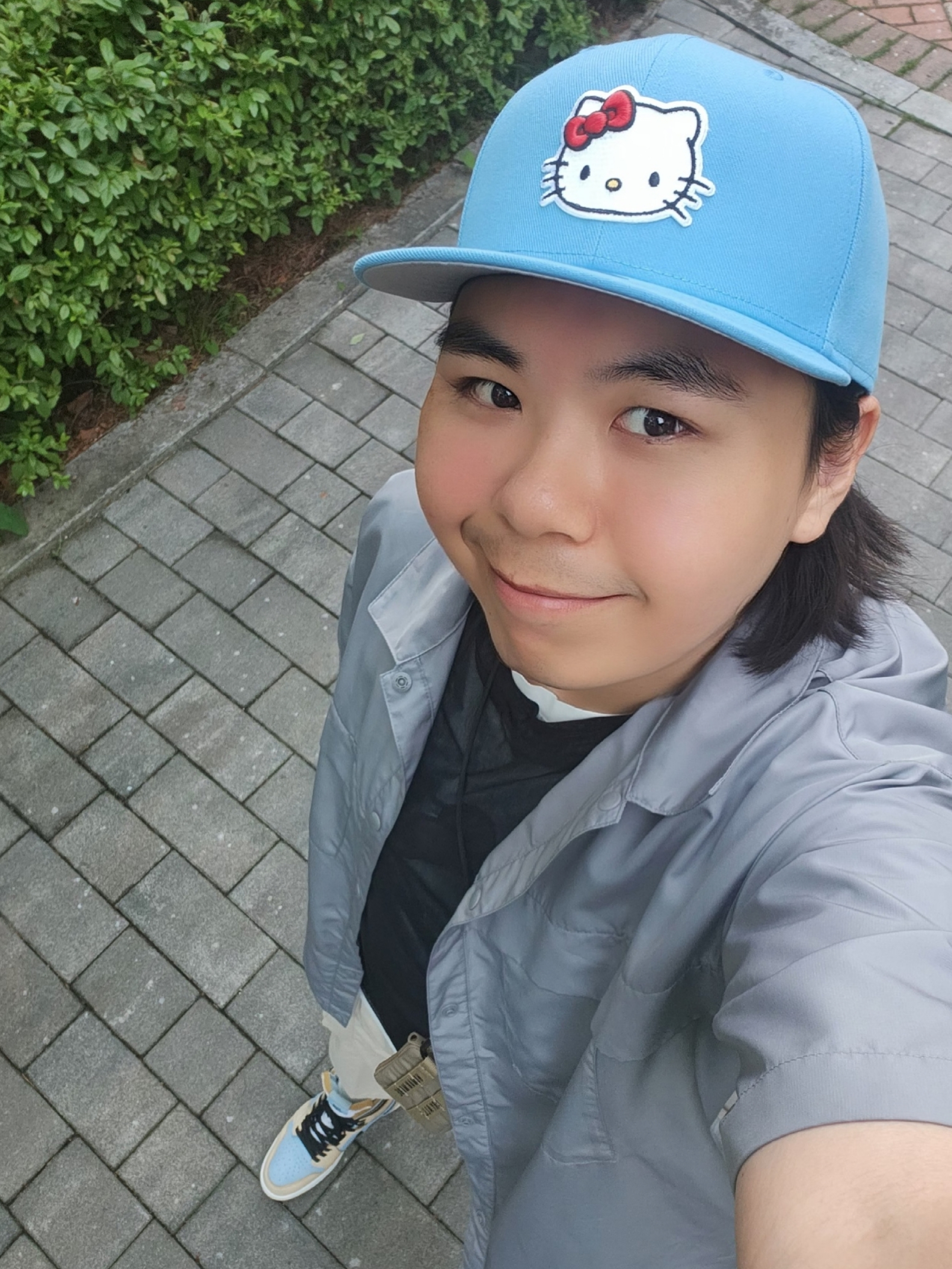 New Era x Hello Kitty Size Cap Radiant Blue, (W) Jordan 1 Zoom Air CMFT Psychic Blue Sesame 착용 스타일 - 1