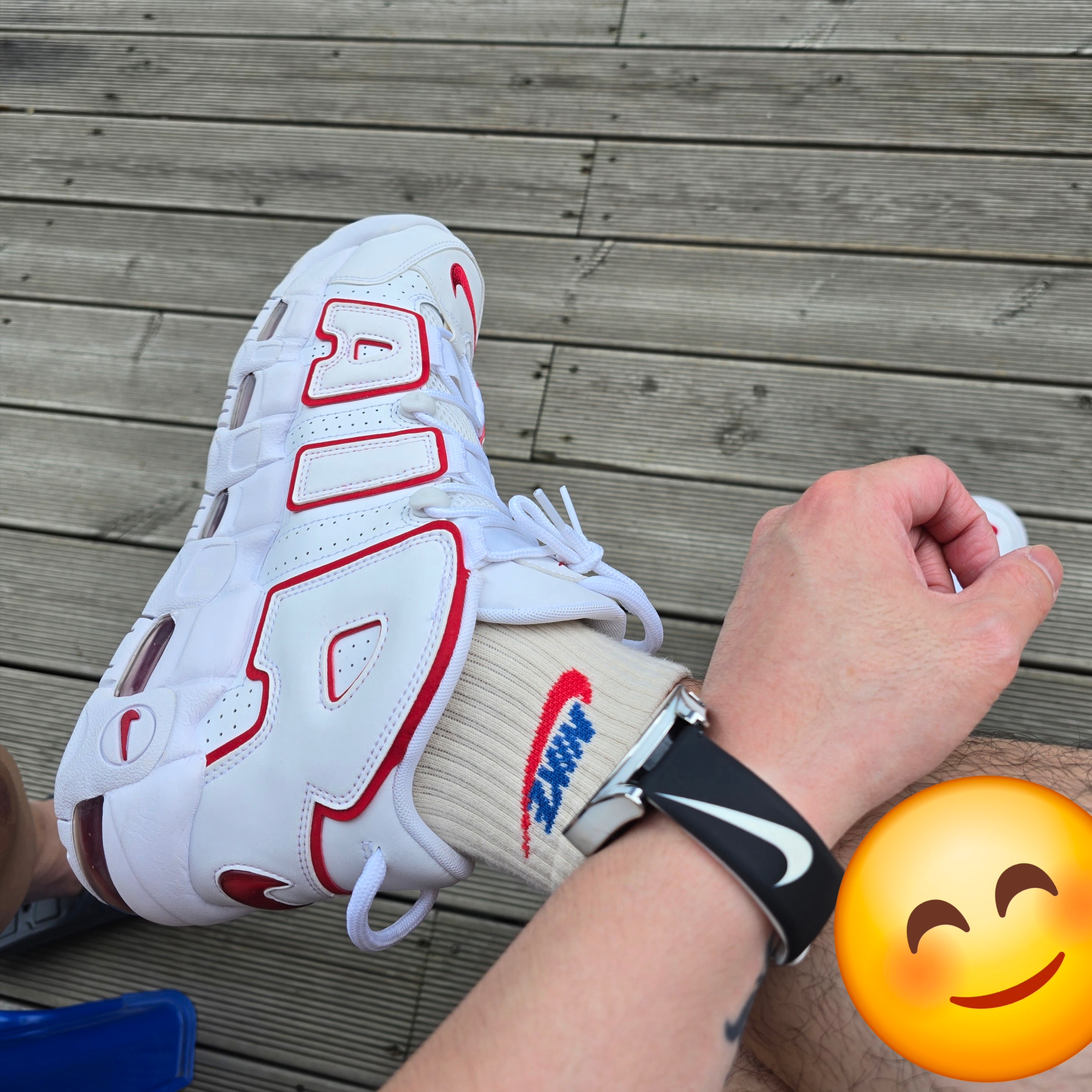 Nike Air More Uptempo White Varsity Red 2018 착용 스타일