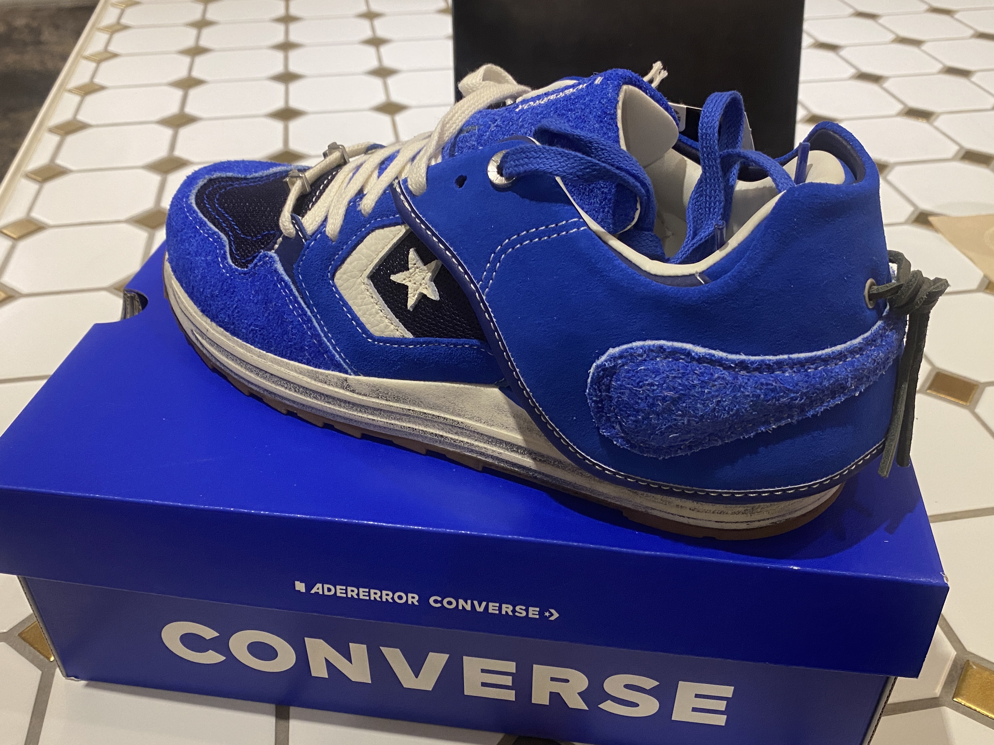 Converse x Ader Error Wave Trainer Blue 착용 스타일 - 4
