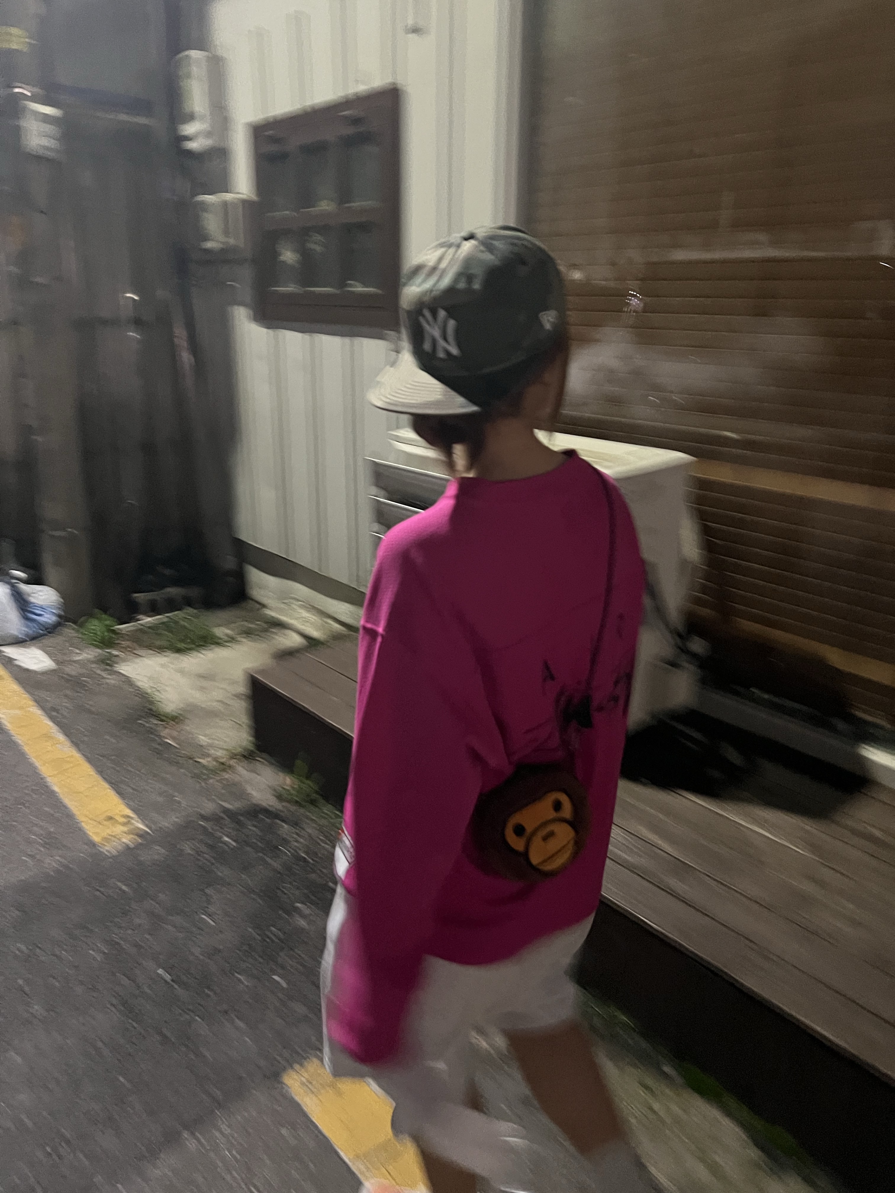 Nike x Stussy Long Sleeve Top Fireberry (FJ9164-615) 착용 스타일 - 3