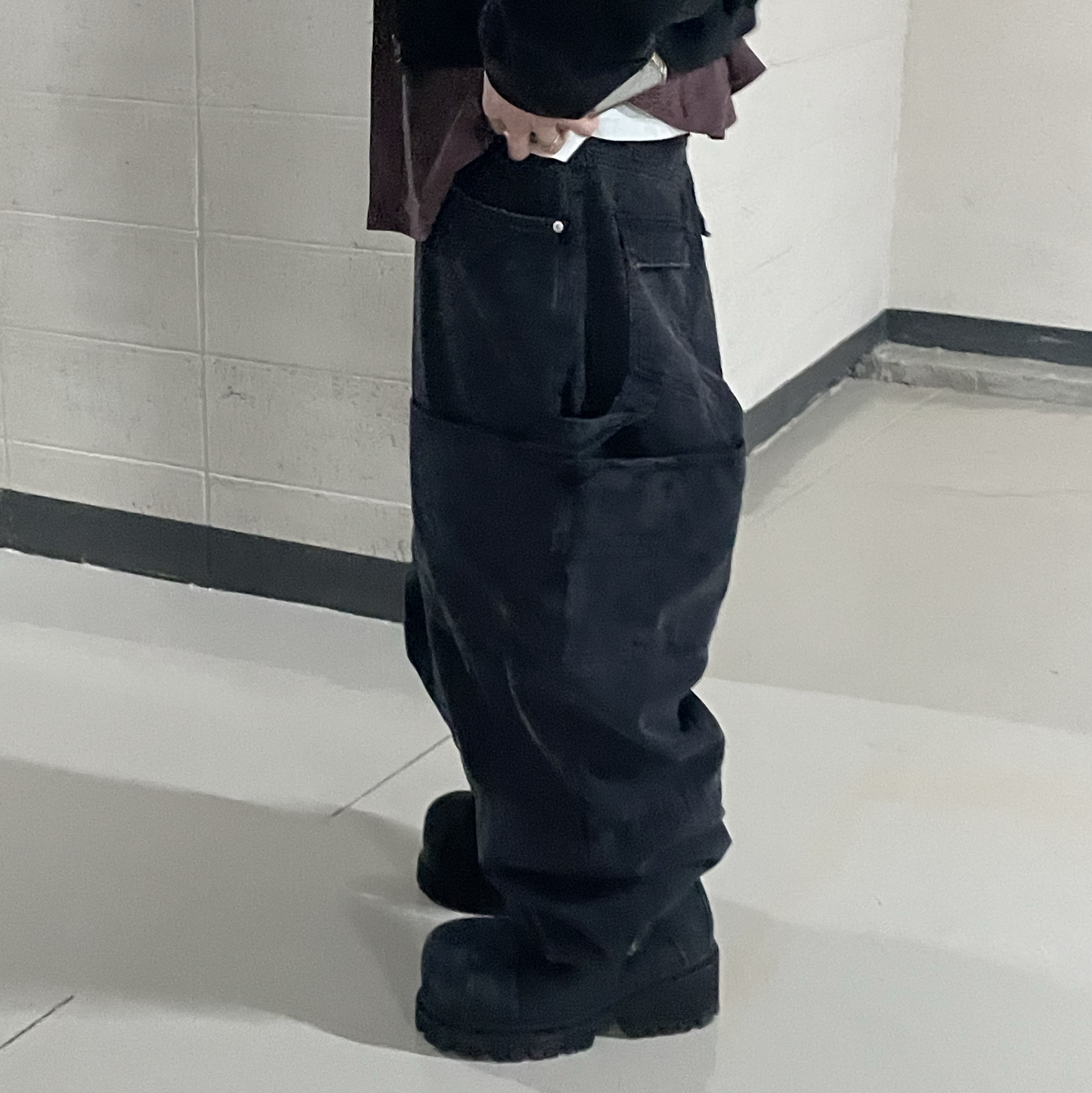 Balenciaga Stomper Bootie Black, Nonnod Double knee cover pants Vintage black 착용 스타일 - 2