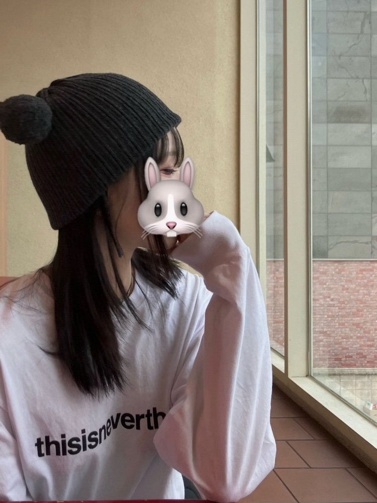 Thisisneverthat T Logo L/S T-Shirt White 착용 스타일