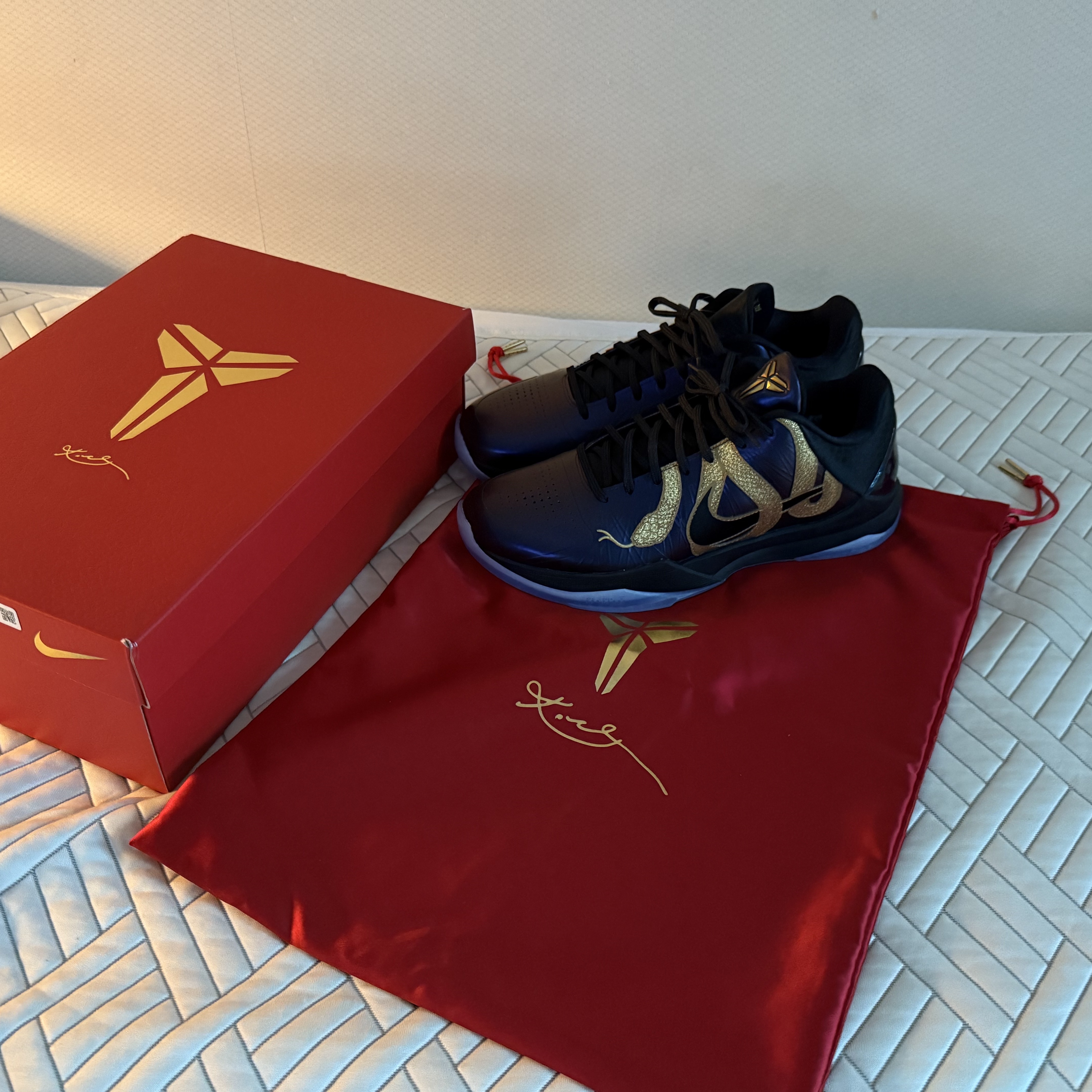 Nike Kobe 5 Protro Year of the Mamba Eggplant 착용 스타일