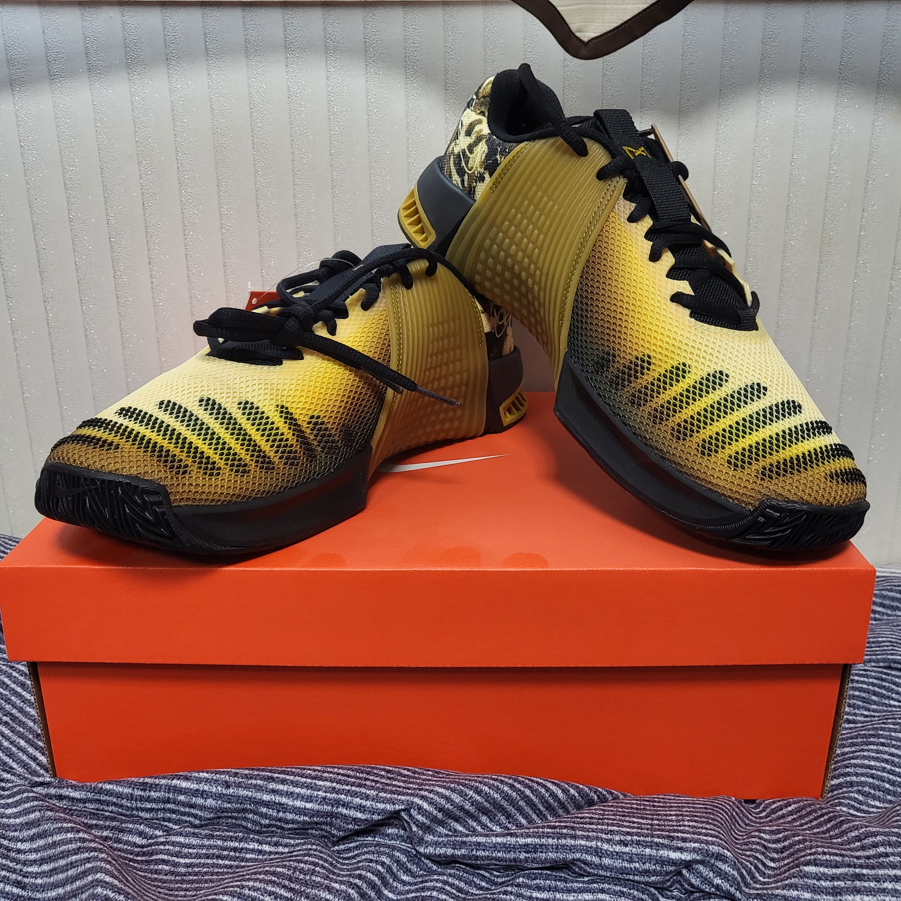 Nike Metcon 9 AMP Black Bronzine 착용 스타일